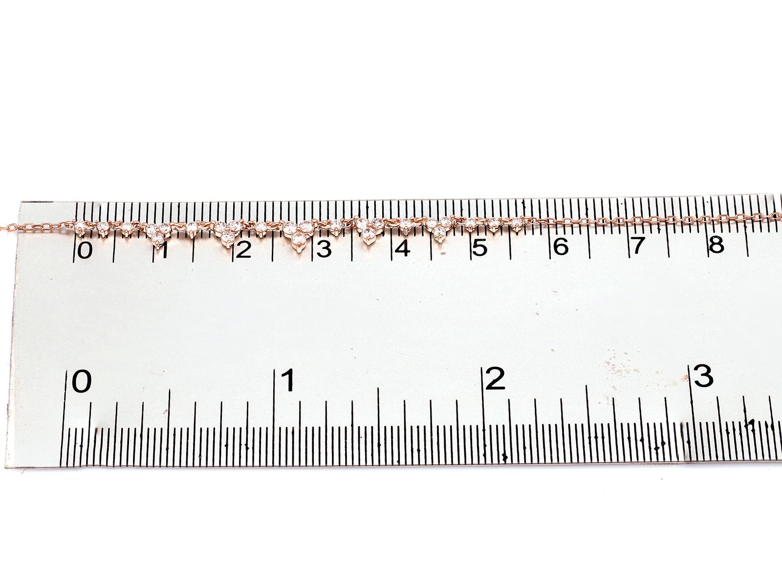 14KT Pink Gold Abgestufte Diamond Curved Bar Halskette im Angebot 1