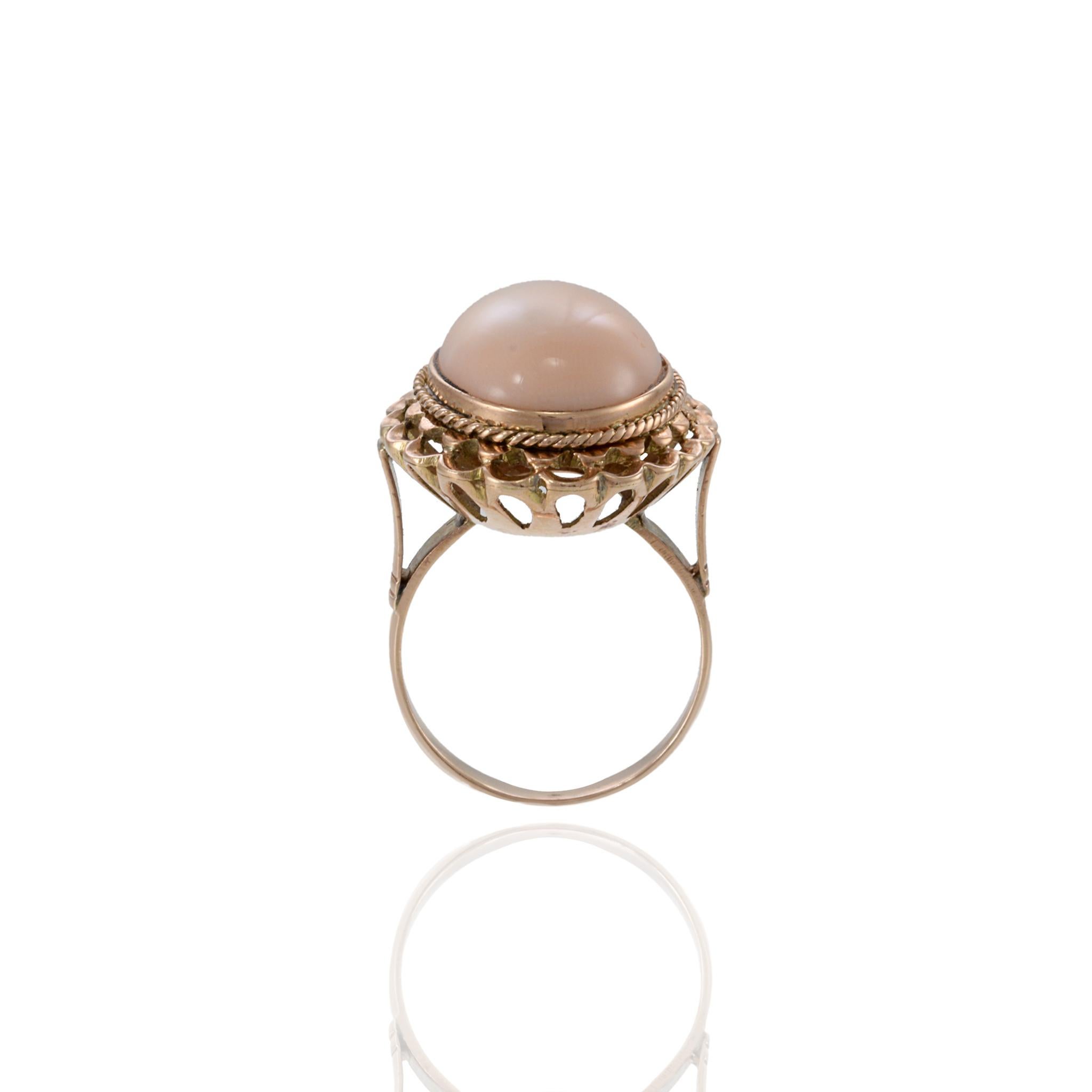 da uomo o donna Anello in oro rosa 14KT con corallo ovale grande naturale antico e cabochon in vendita