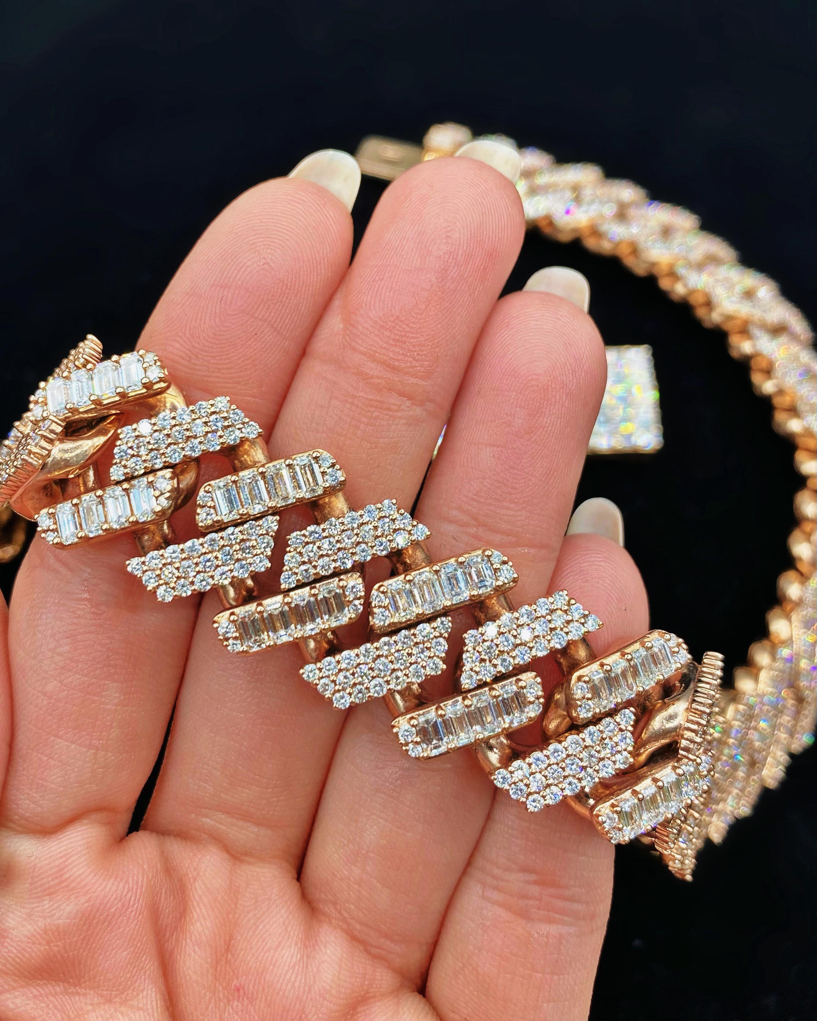 14kt Rose Gold Cuban Link Chain with 55.0ct Diamonds In Excellent Condition For Sale In New York, NY