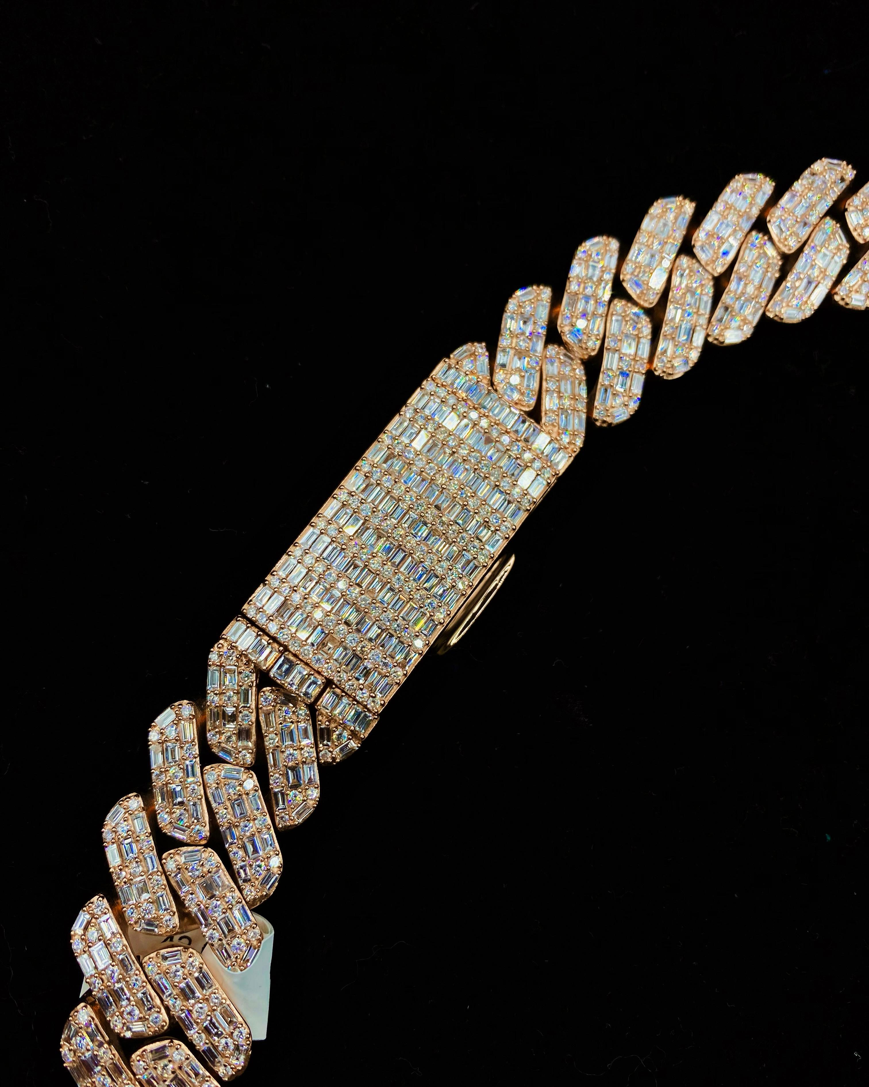 14kt Rose Gold Diamond Cuban Link Chain With 43.60ct Diamonds In Excellent Condition For Sale In New York, NY