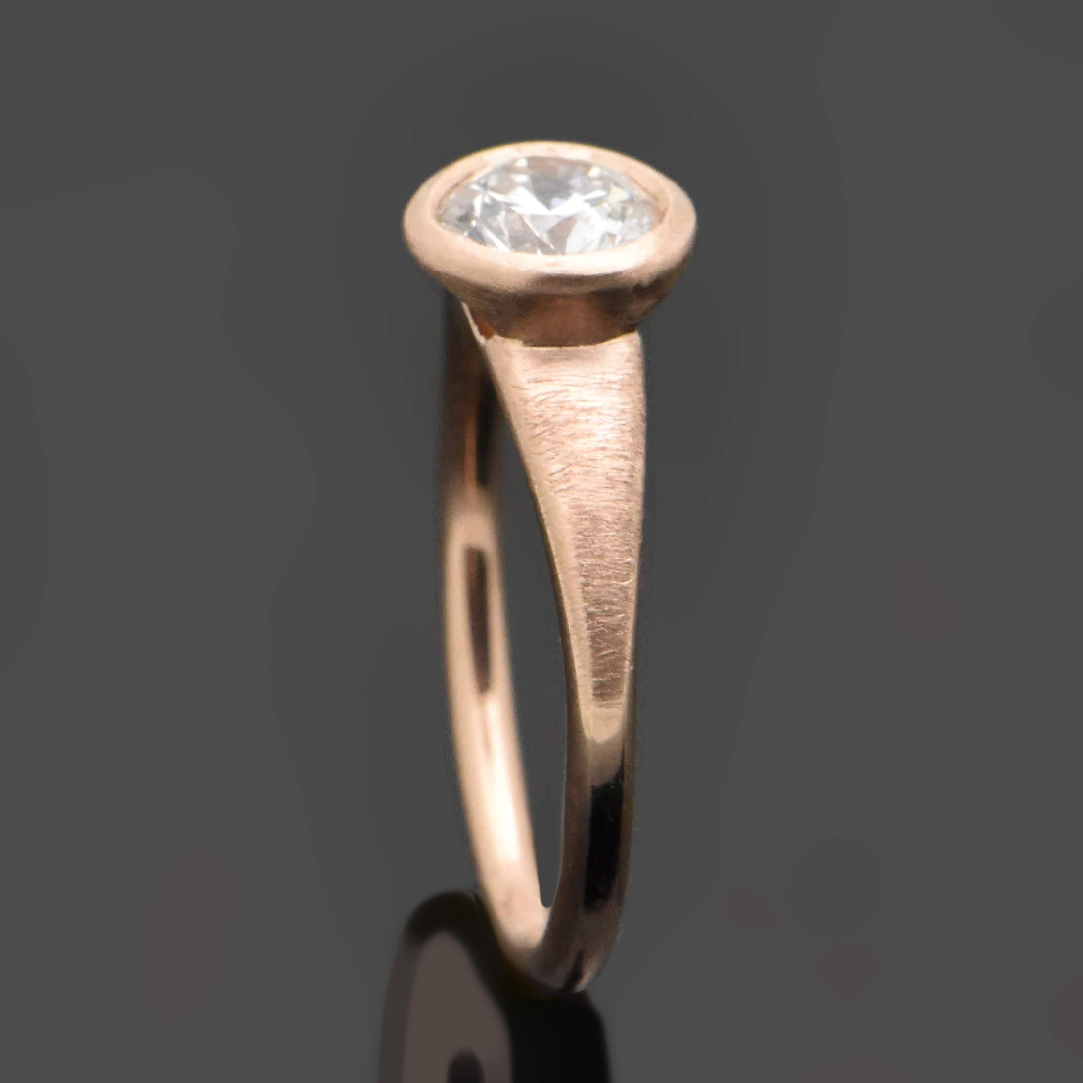 14kt Rose Gold Diamonds Ring In New Condition For Sale In Los Angeles, CA