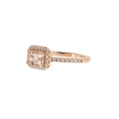 14KT Rose Gold Smaragdschliff Morganit Ring mit Diamant Halo und Shank