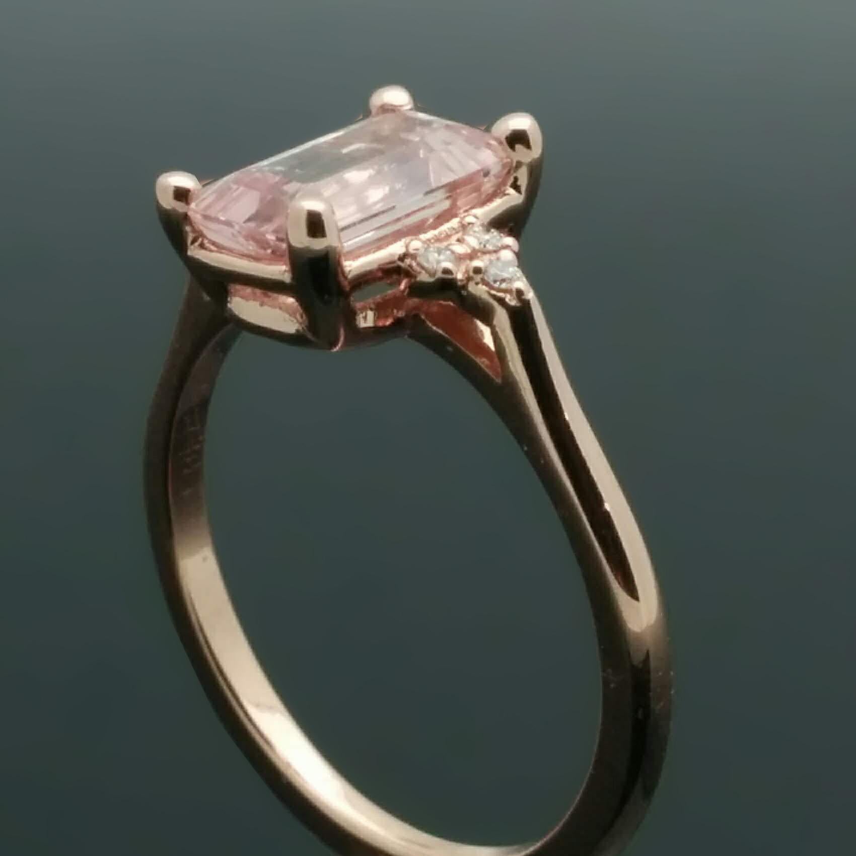 14 Karat Rose Gold Pink Sapphire and Diamond Ring In New Condition For Sale In Los Angeles, CA