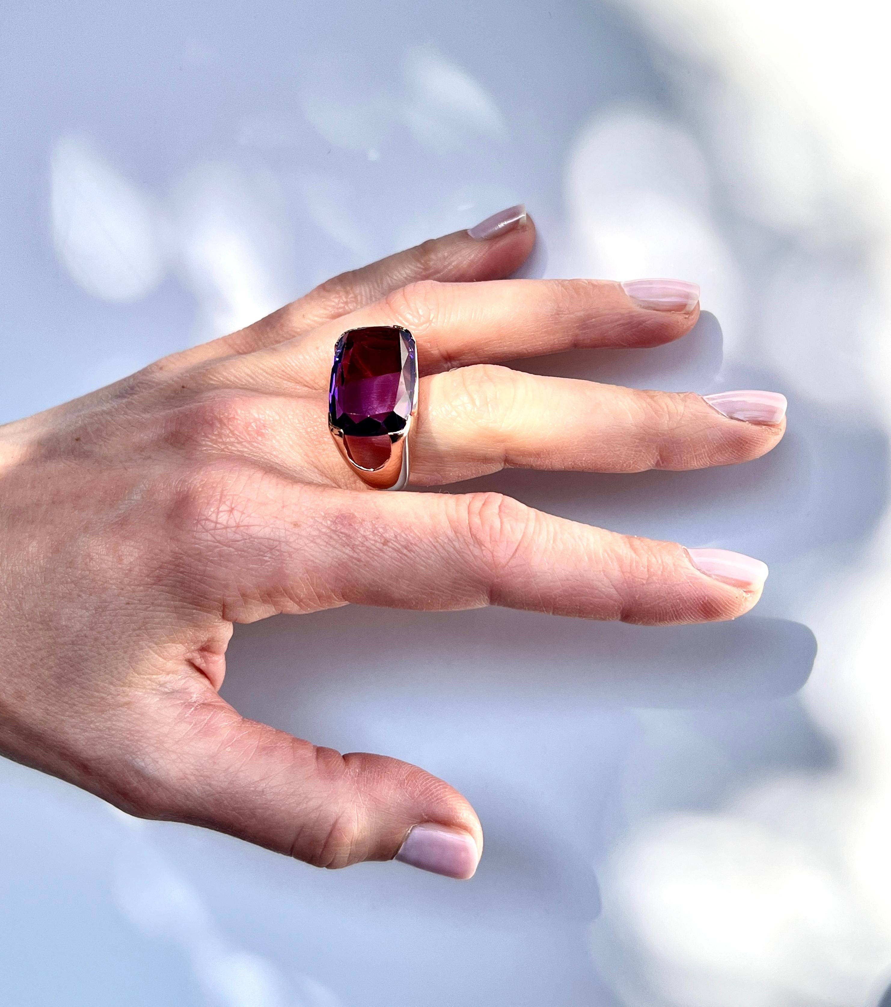 Oro rosa 14Kt con ametista  A. Stone Moderno Stupefacente  Anello da cocktail in vendita 4