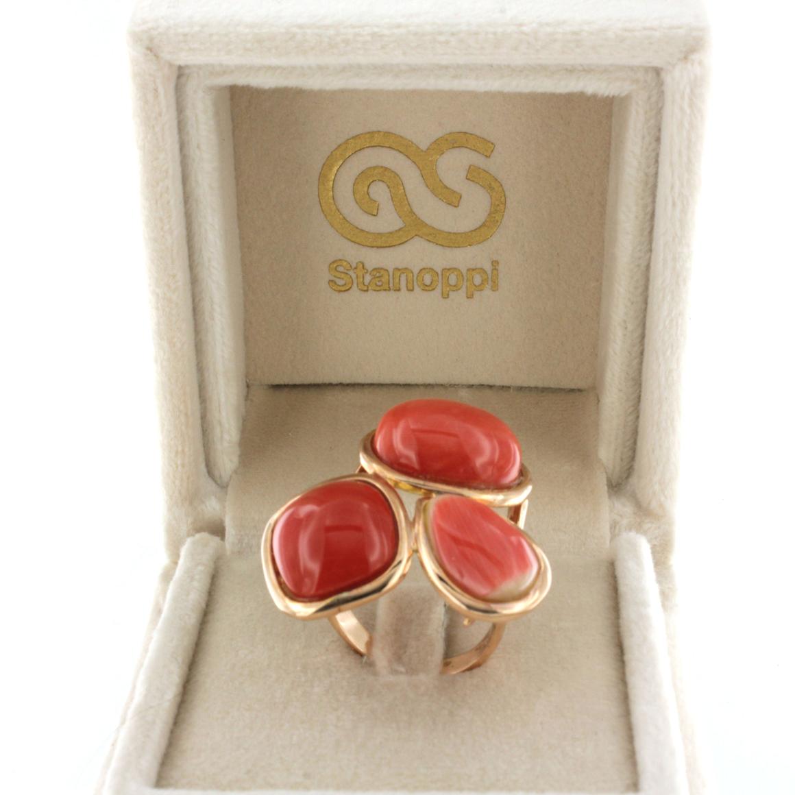 Mixed Cut 14kt Rose Gold with Red Coral Ring For Sale