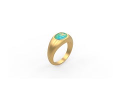 Anillo de oro macizo de 14 quilates con cabujón de ópalo