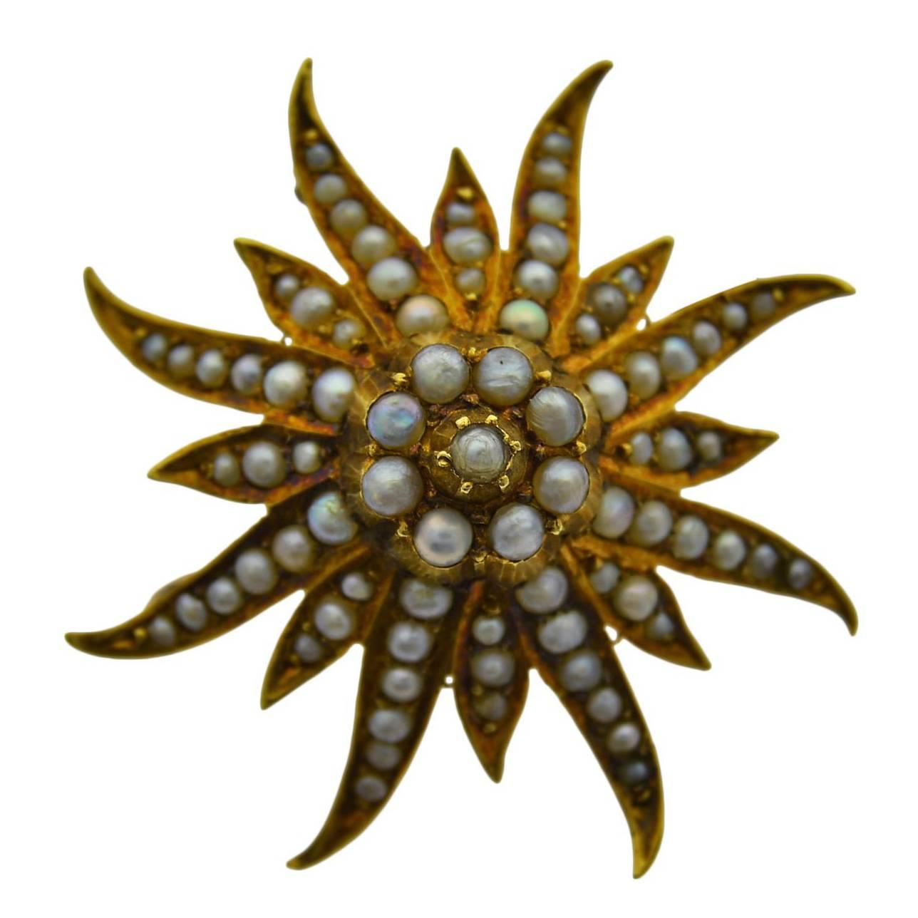 Anemone di mare, stella marina o sole in oro giallo massiccio 14 carati in vendita