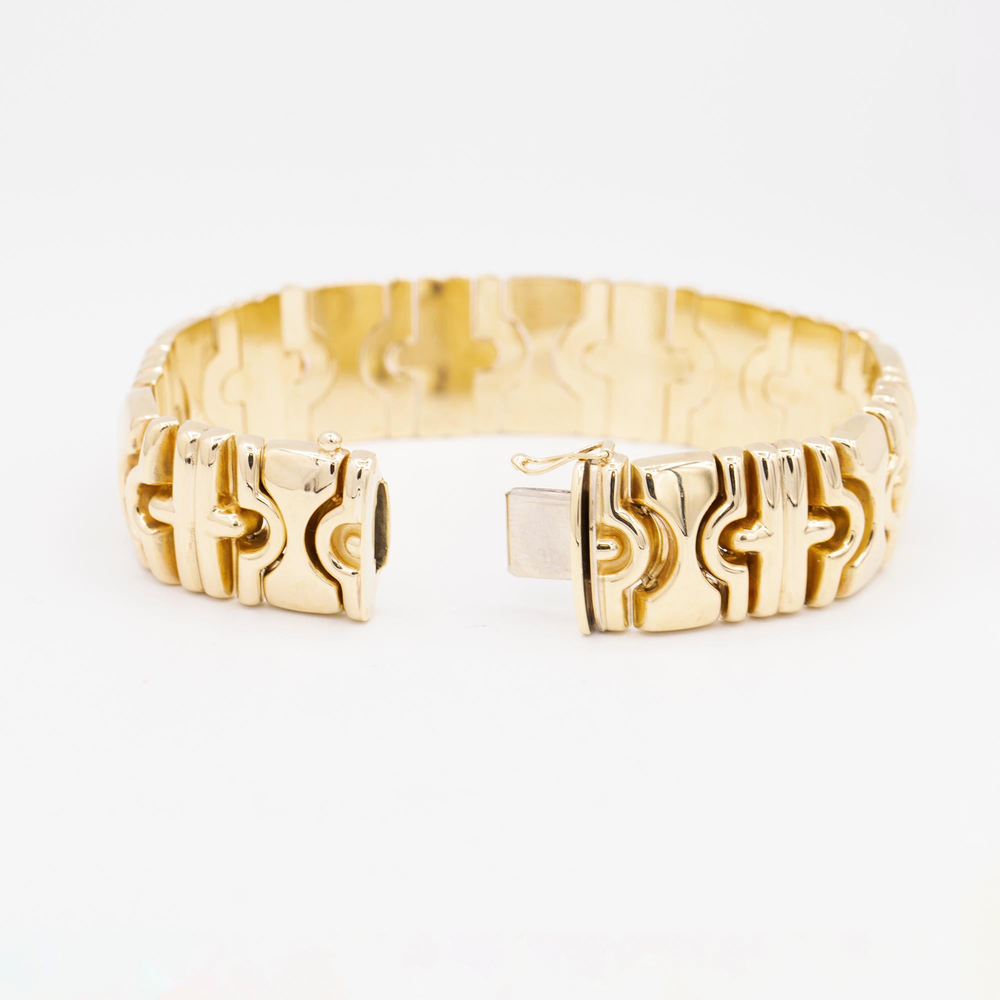 Bracelet de style Tubogas 14 carats Excellent état - En vente à Princeton, NJ