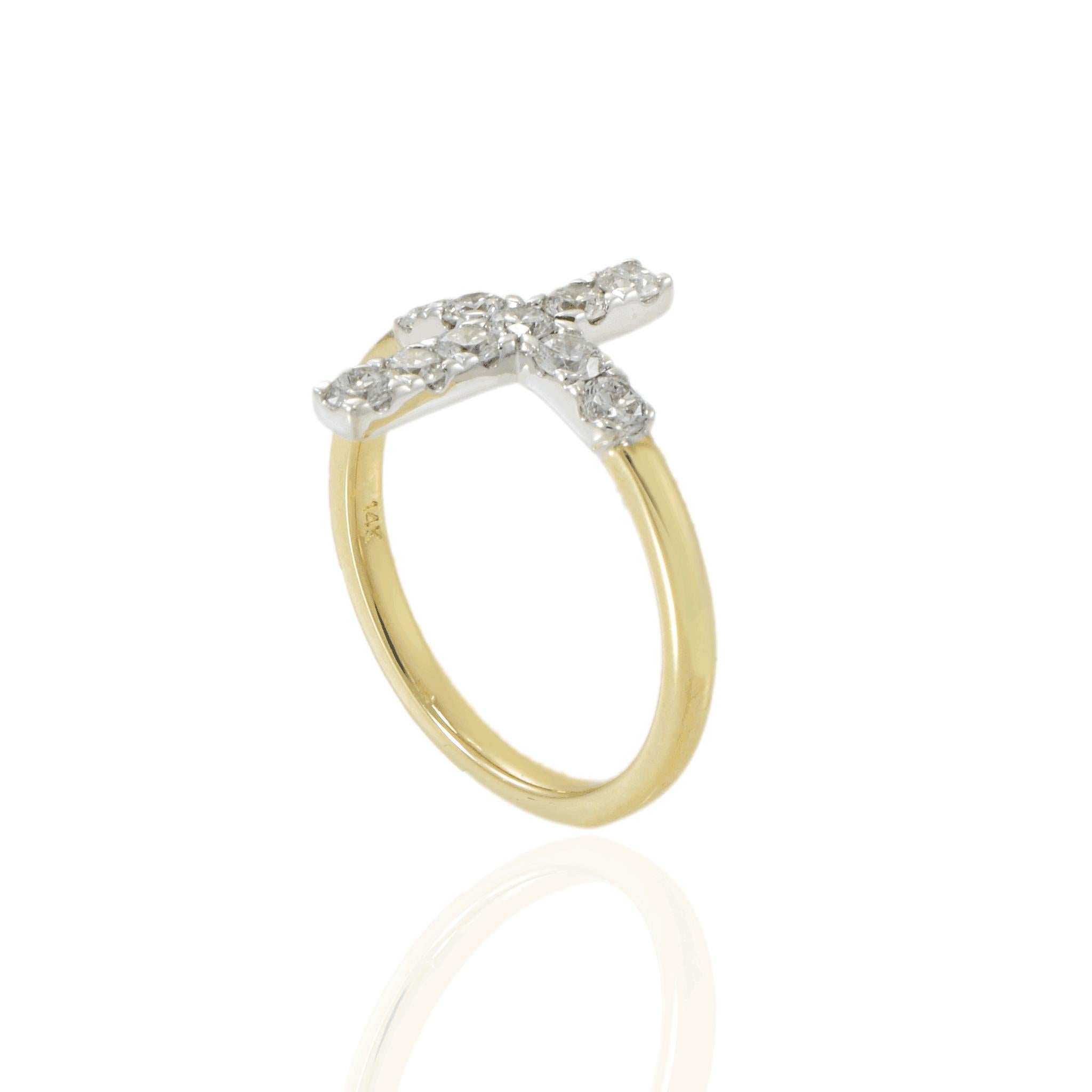 Bague croix en or bicolore 14KT avec diamant Neuf - En vente à New York, NY