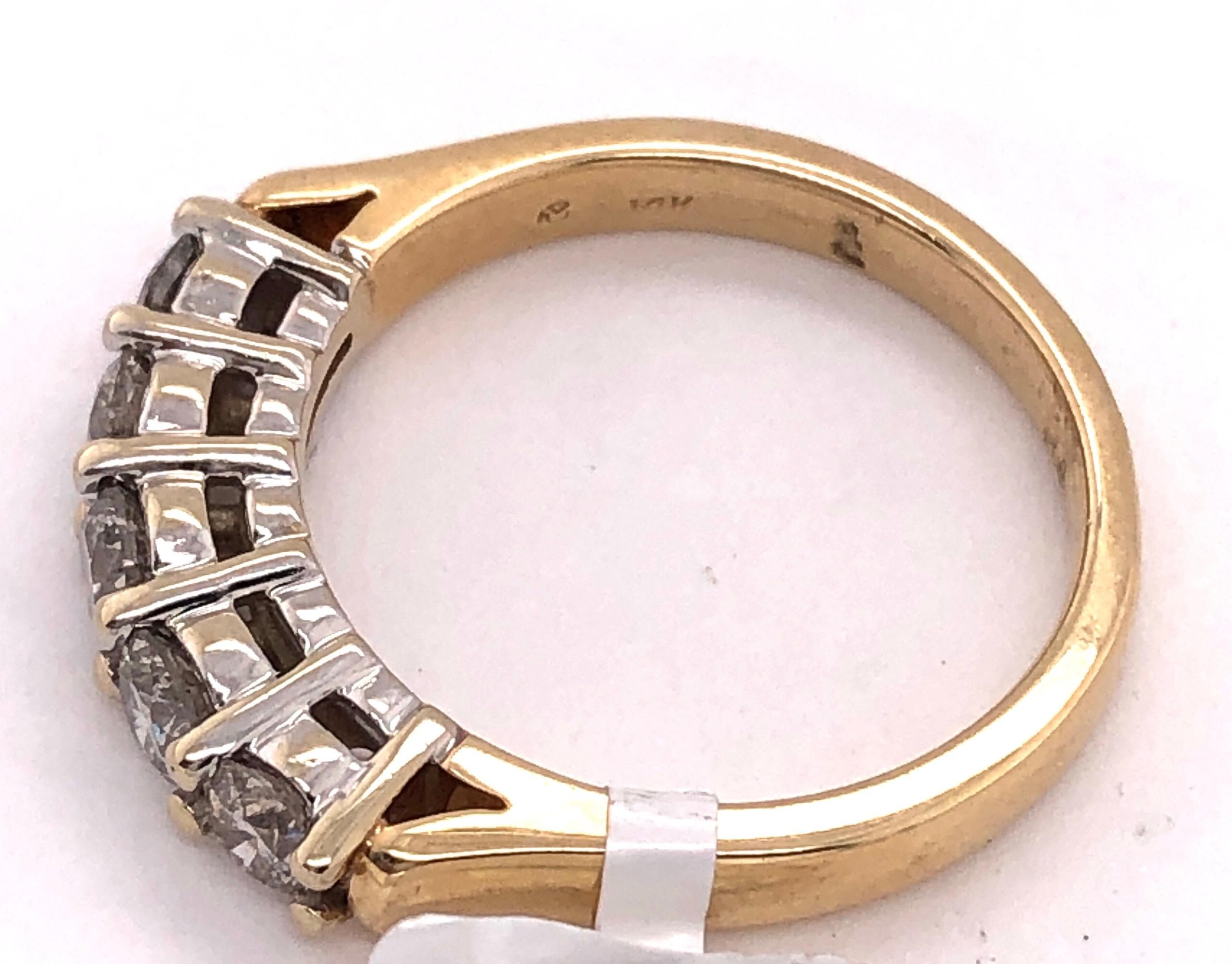 14 Karat Two-Tone Gold Ring with Five Round Diamonds 1 Carat For Sale 6