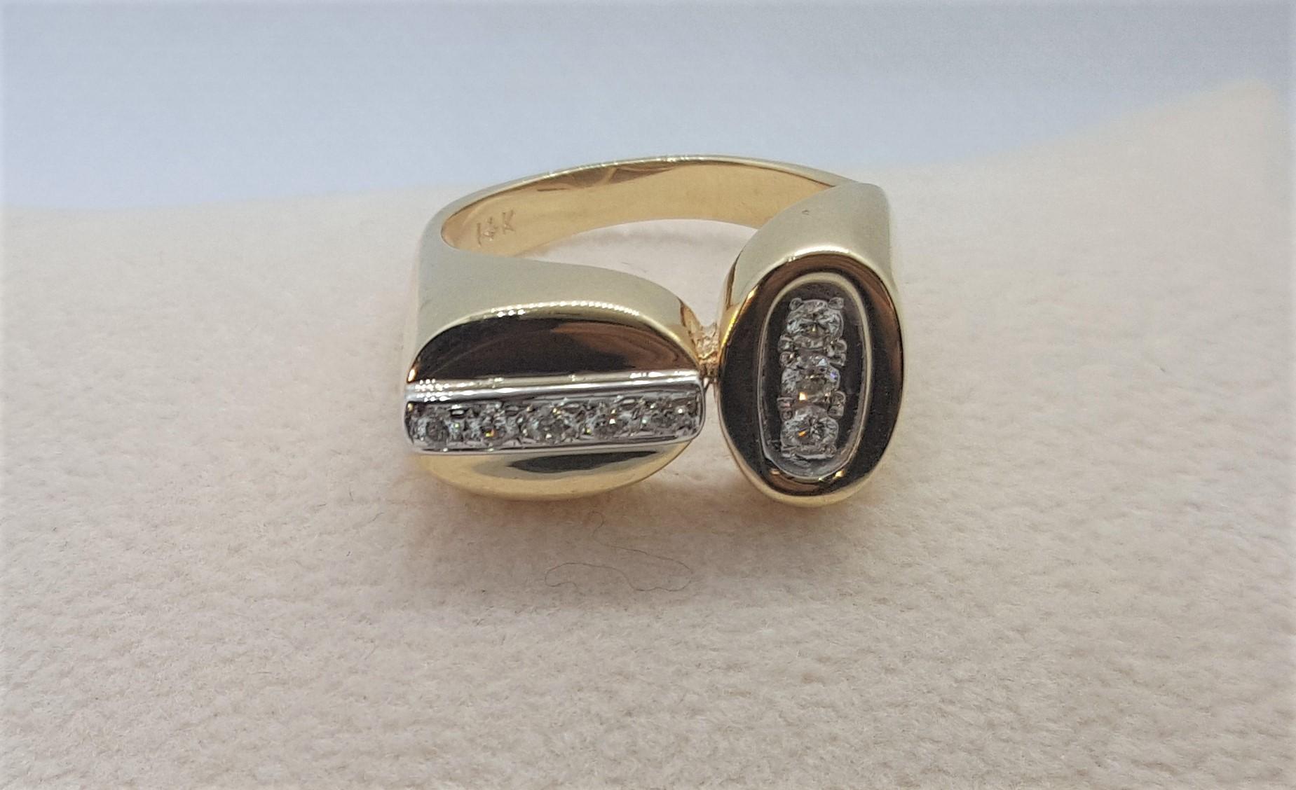 14kt Two Tone Round Diamond Ring, Modern Off-Set Design, .20cttw 4