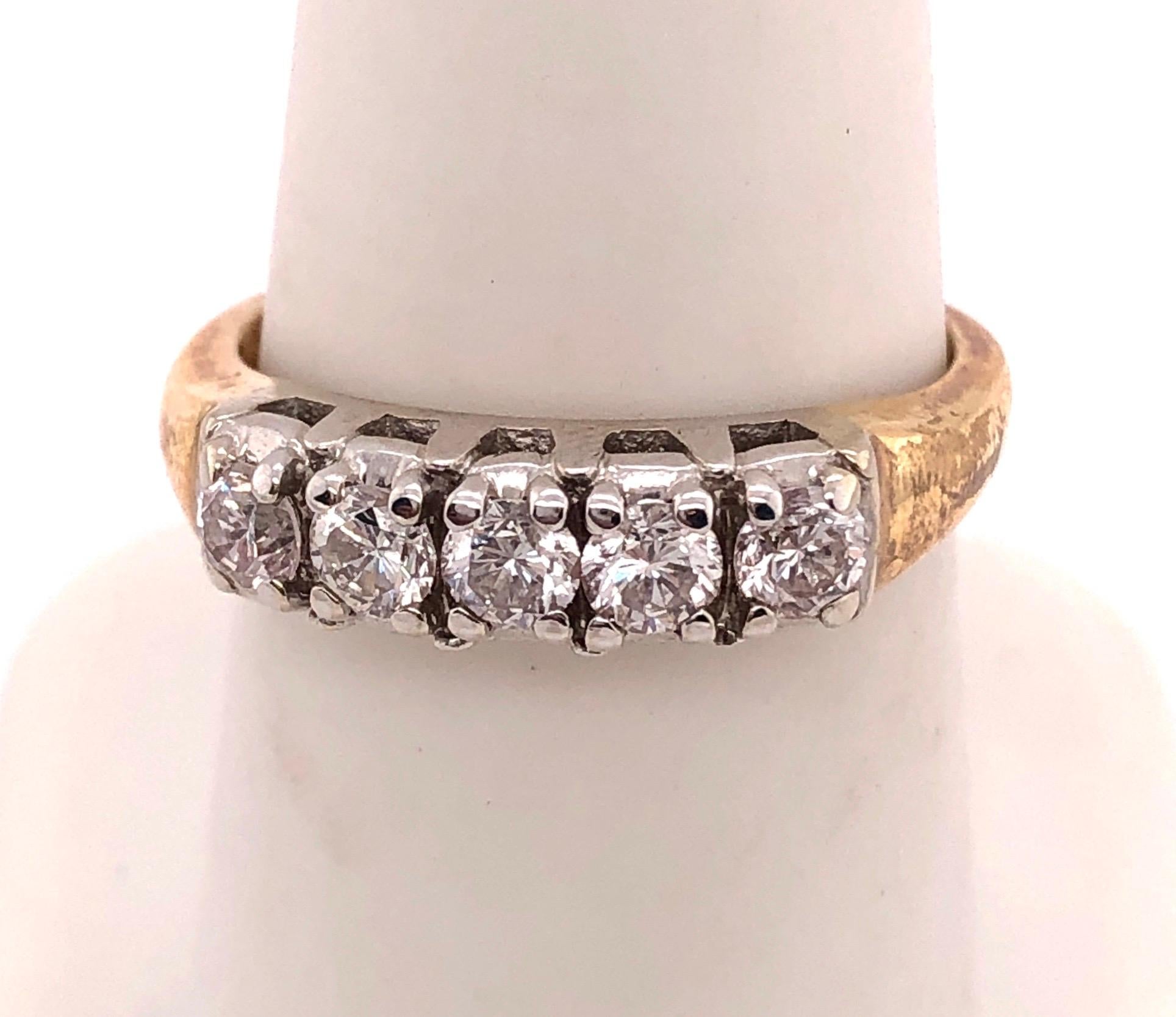 Round Cut 14Kt Two-Tone Yellow and White Gold Ring Wedding Band with Five Diamonds 1.00TDW For Sale