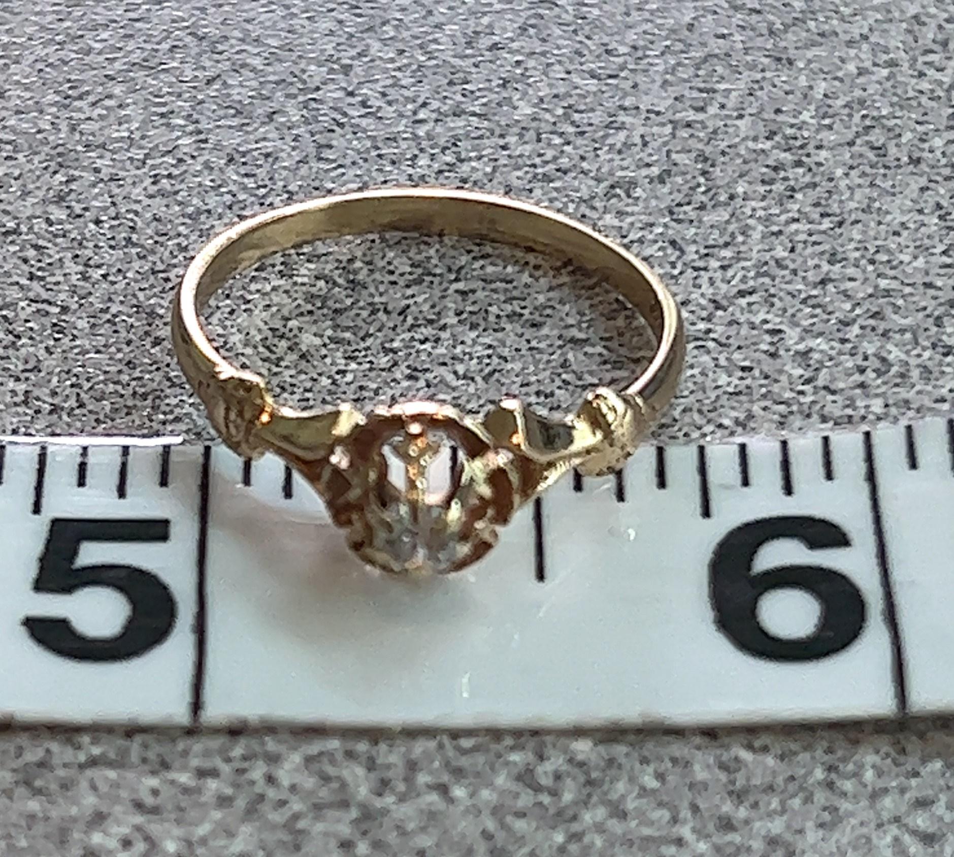 14kt Victorian .15 Carat Old Mine Cut Diamond Ring 3