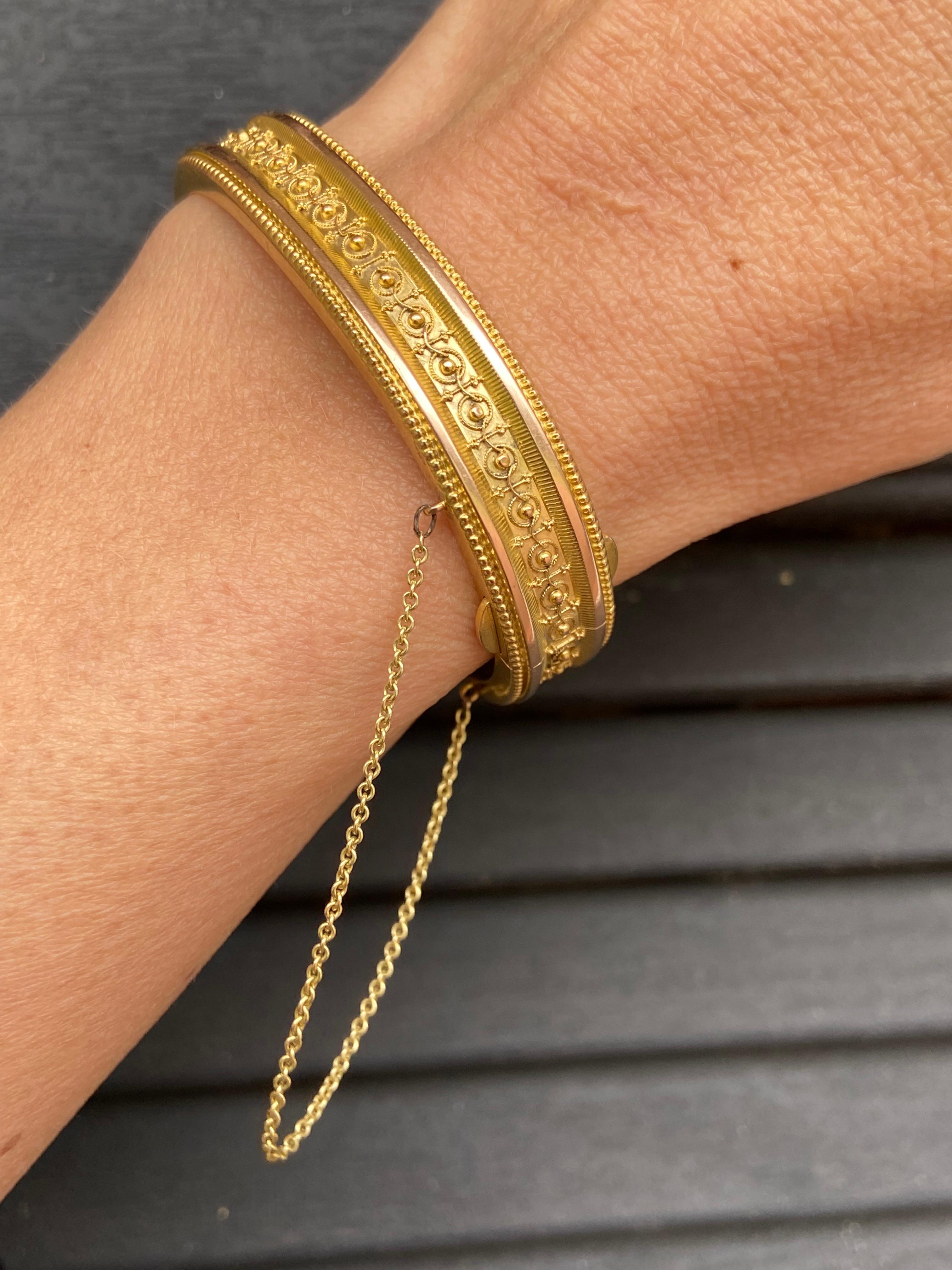 Women's 14kt Victorian Gold Bangle Bracelet