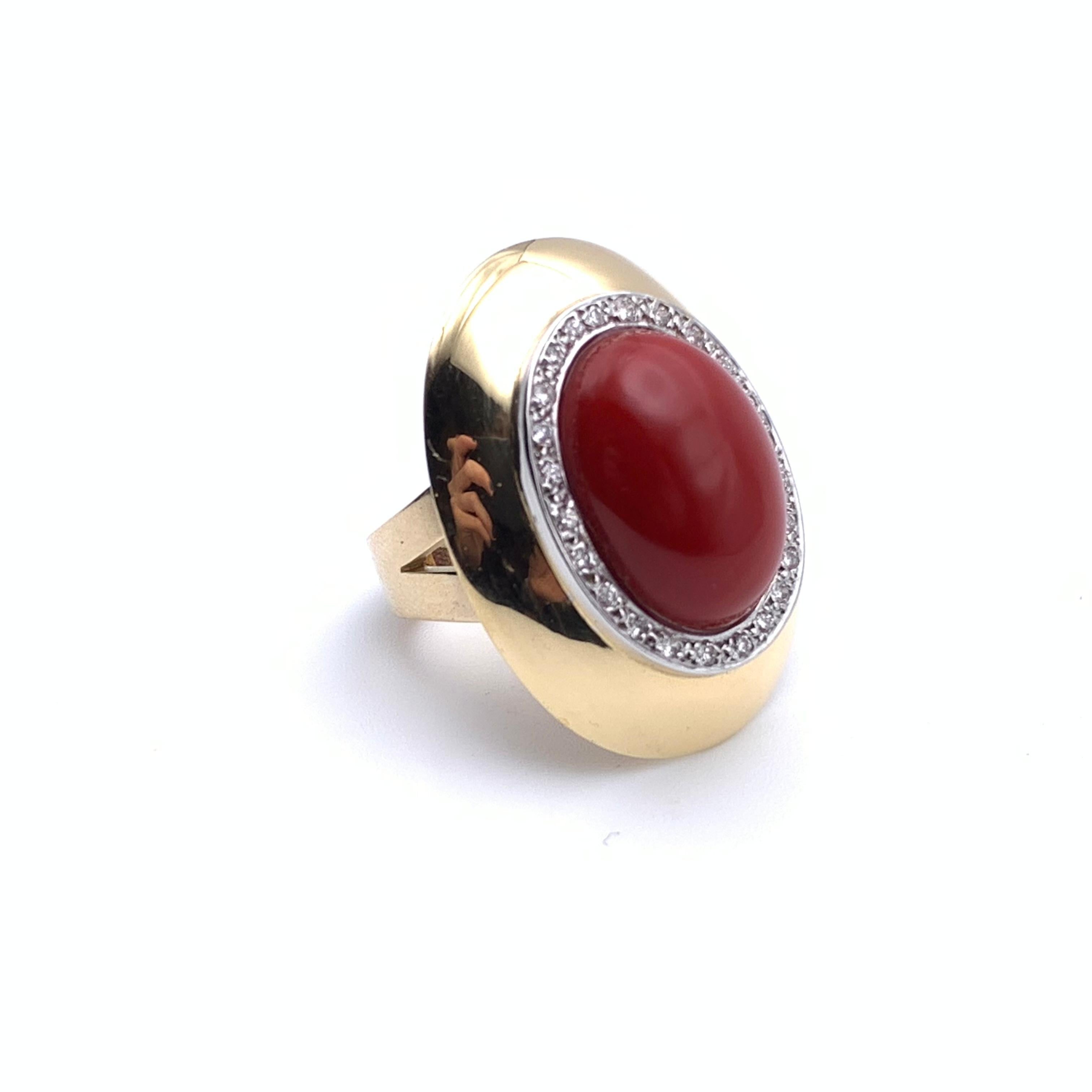 14KT Vintage Sardinianischer Ochsenblut Koralle und Diamant Statememt Ring (Modernistisch) im Angebot