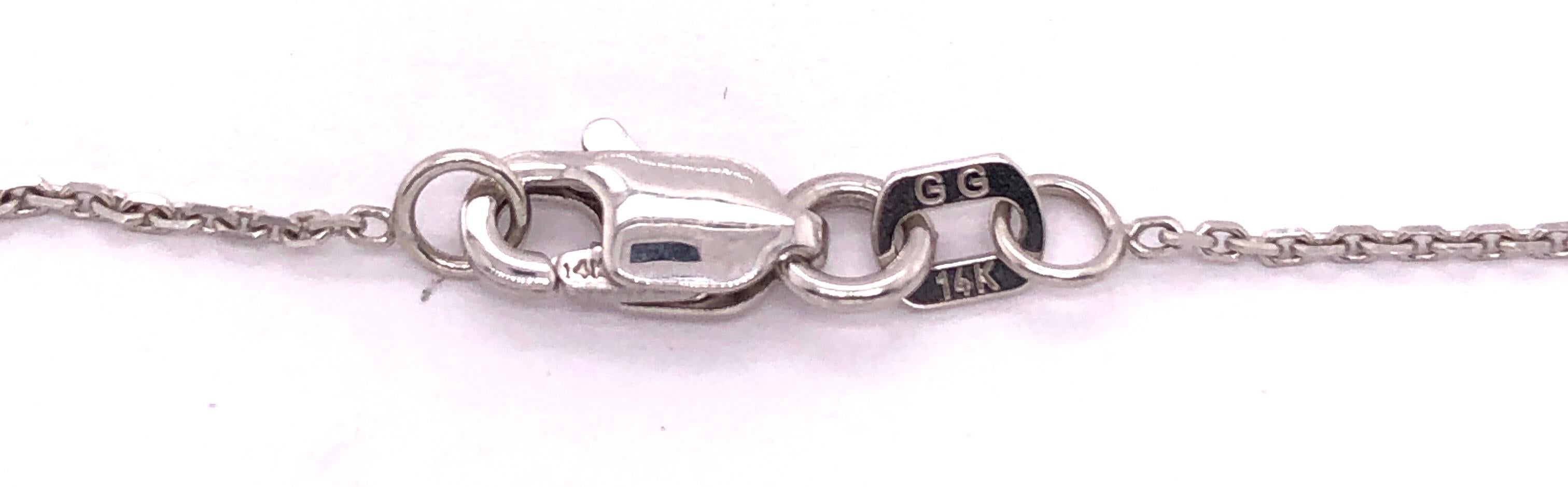 Collier en or blanc 14 carats avec breloque en forme de cœur sans breloque et diamants en vente 1