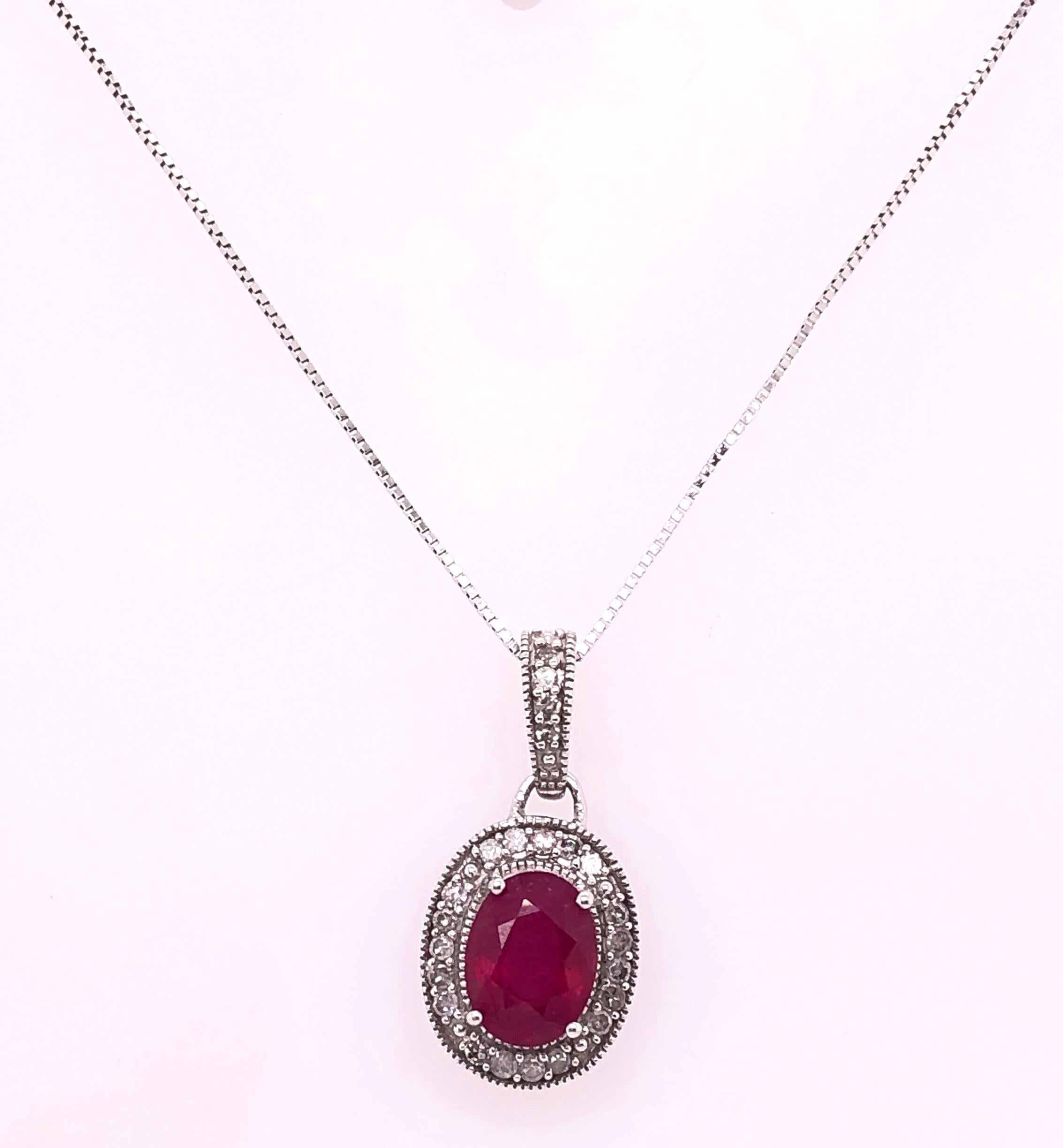 Collana in oro bianco 14Kt da 18 pollici con rubino e diamanti in vendita 1