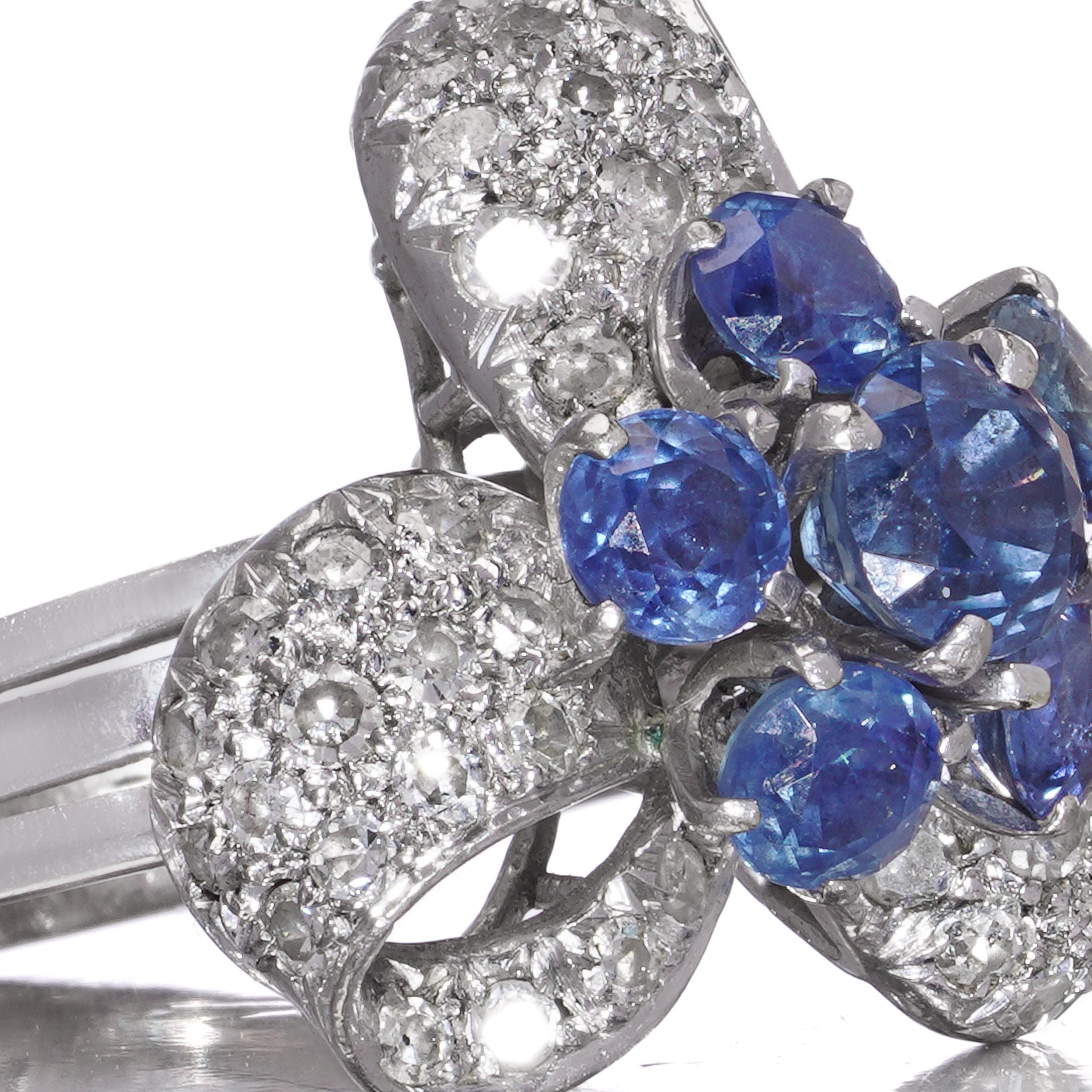14kt White Gold 2.25 ct. Sapphire & Diamond Cluster Ribbon Ring For Sale 2