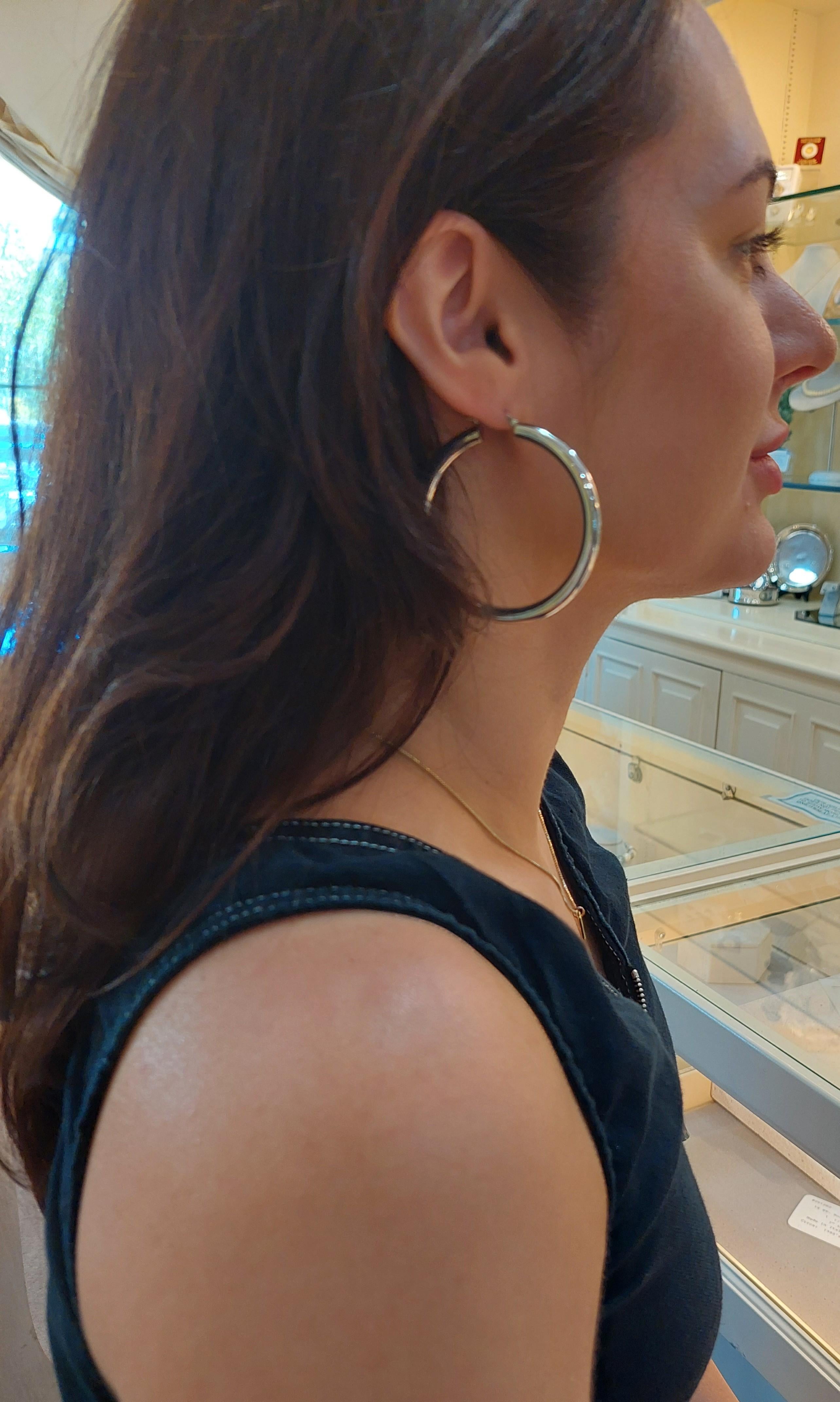 14KT Or Blanc Tube 5mm Large Hoops en vente 3