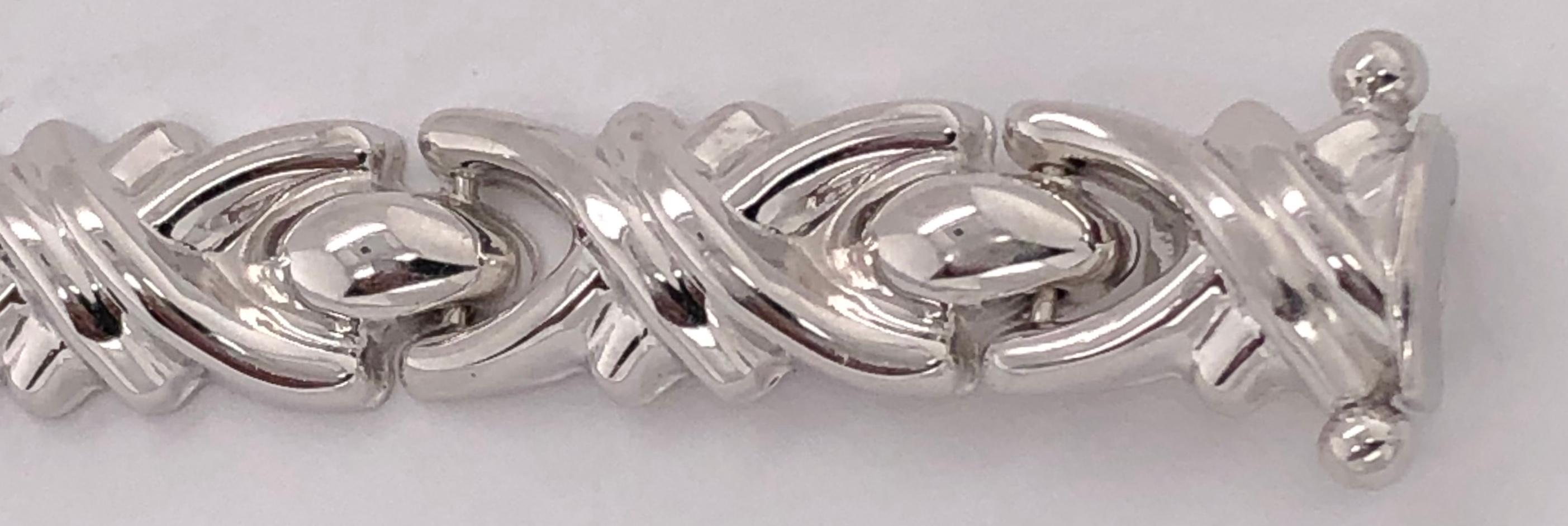 14 Karat White Gold Link Bracelet, Italy In Good Condition For Sale In Stamford, CT
