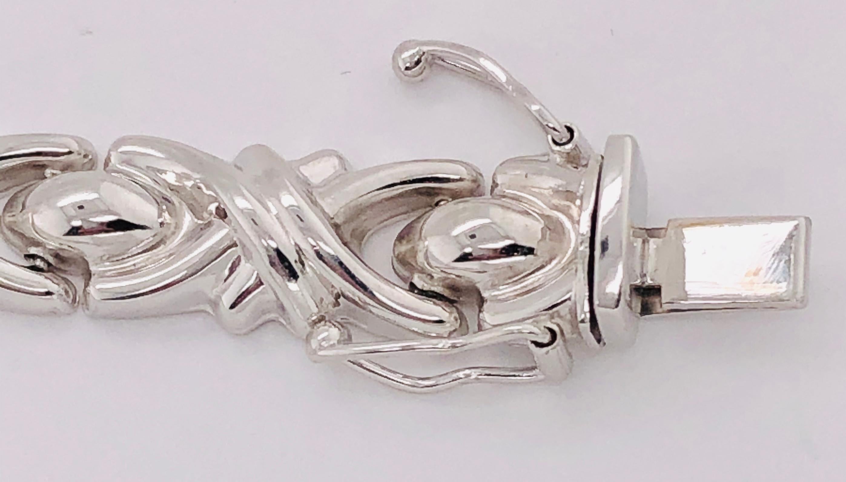 14 Karat White Gold Link Bracelet, Italy For Sale 2