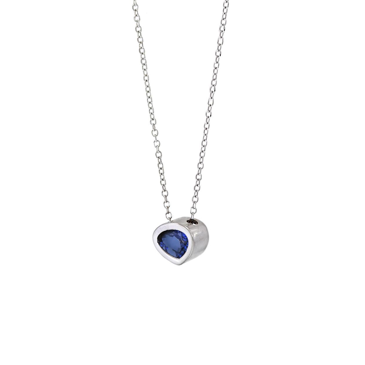 Modern 14KT White Gold Bezel Set Blue Sapphire Pendant Necklace For Sale