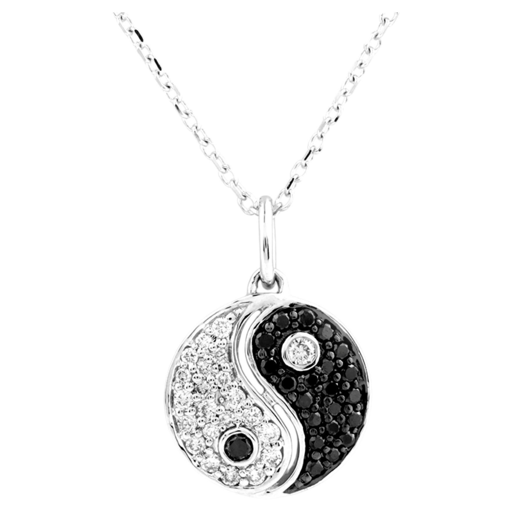 Collar Colgante Yin Yang de Oro Blanco y Negro y Diamantes Blancos de 14 KT en venta