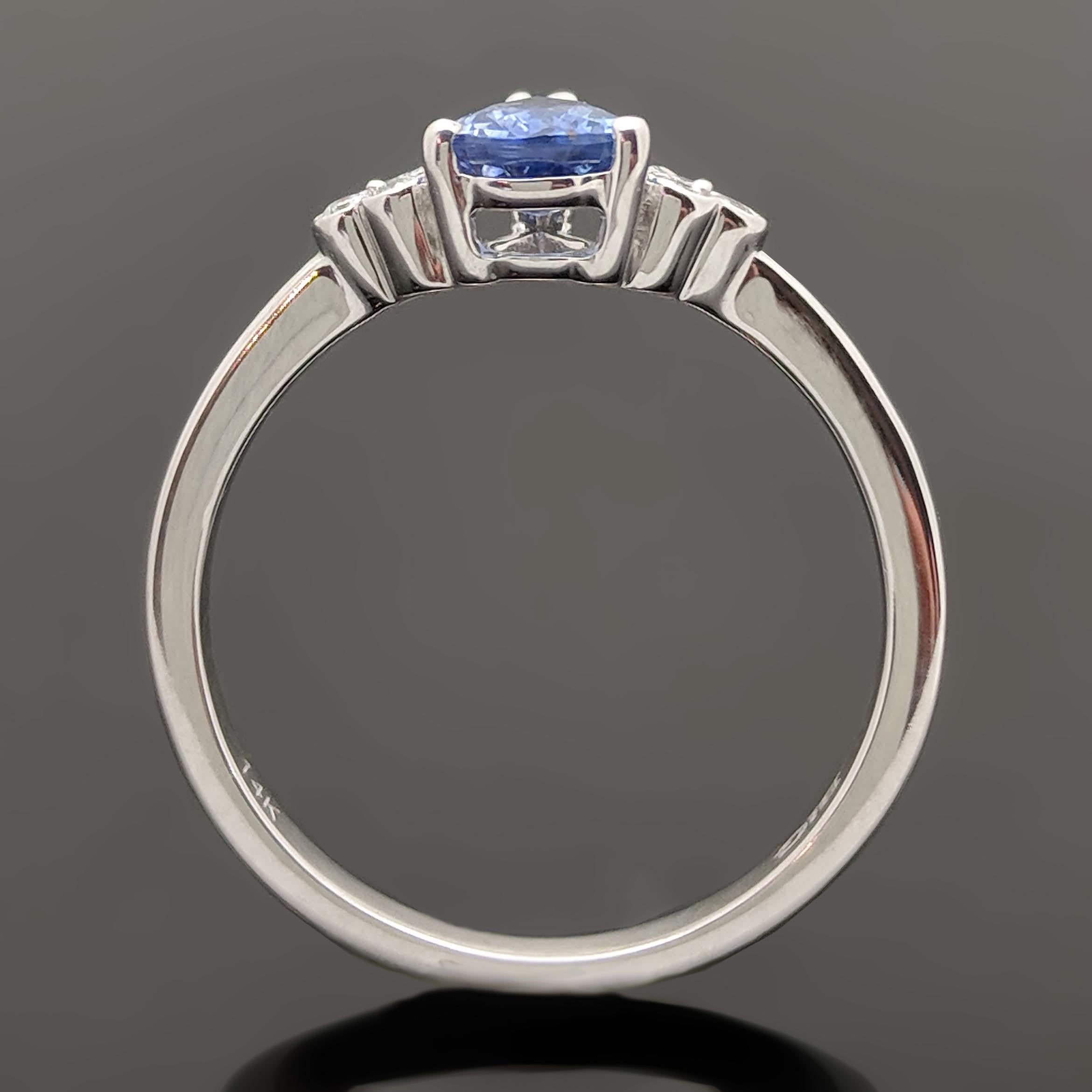 Pear Cut 14 Karat White Gold Blue Sapphire and Diamond Ring For Sale