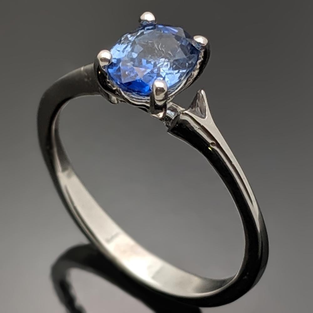 14 carat sapphire ring