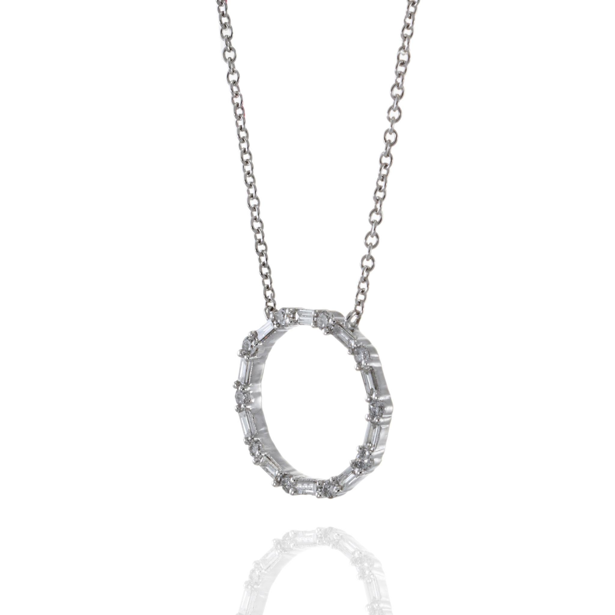 Round Cut 14KT White Gold Circle Diamond Necklace For Sale