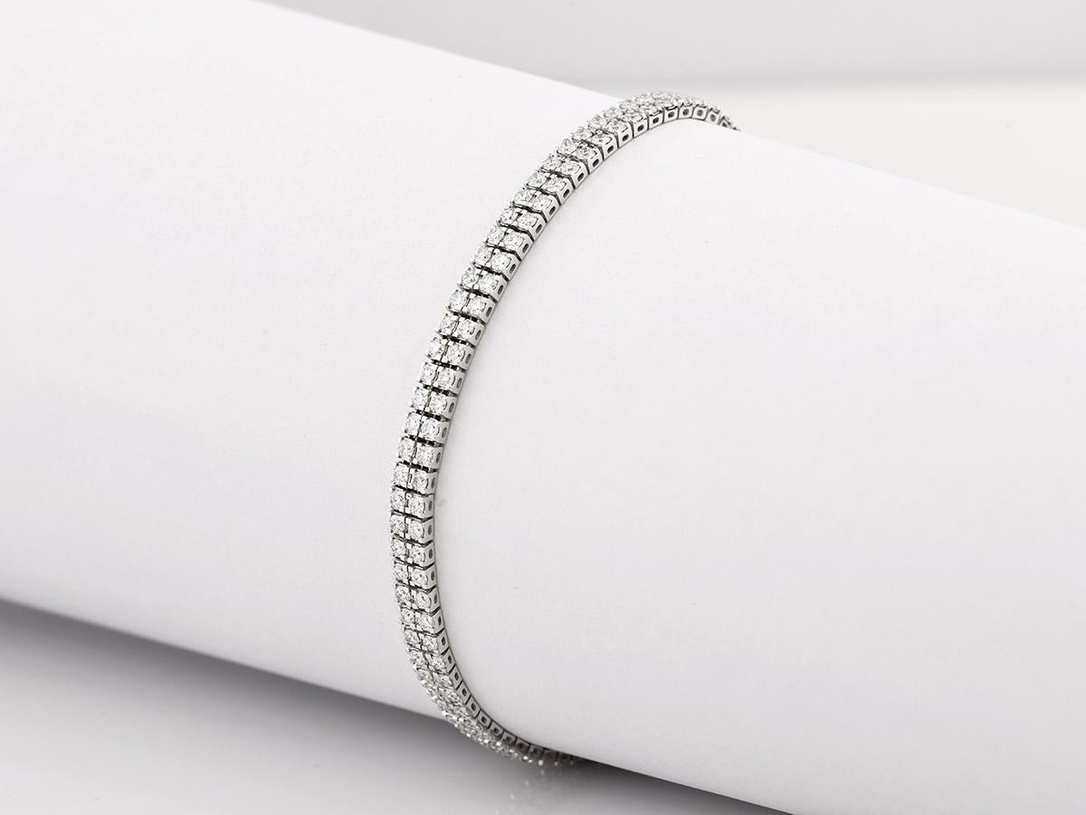 14KT Weißgold Klassisches Double Row Diamant-Tennisarmband im Angebot 2