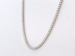 Collana "Tennis Riviera" in oro bianco 14KT con diamanti da 11,22 carati incastonati a quattro griffe