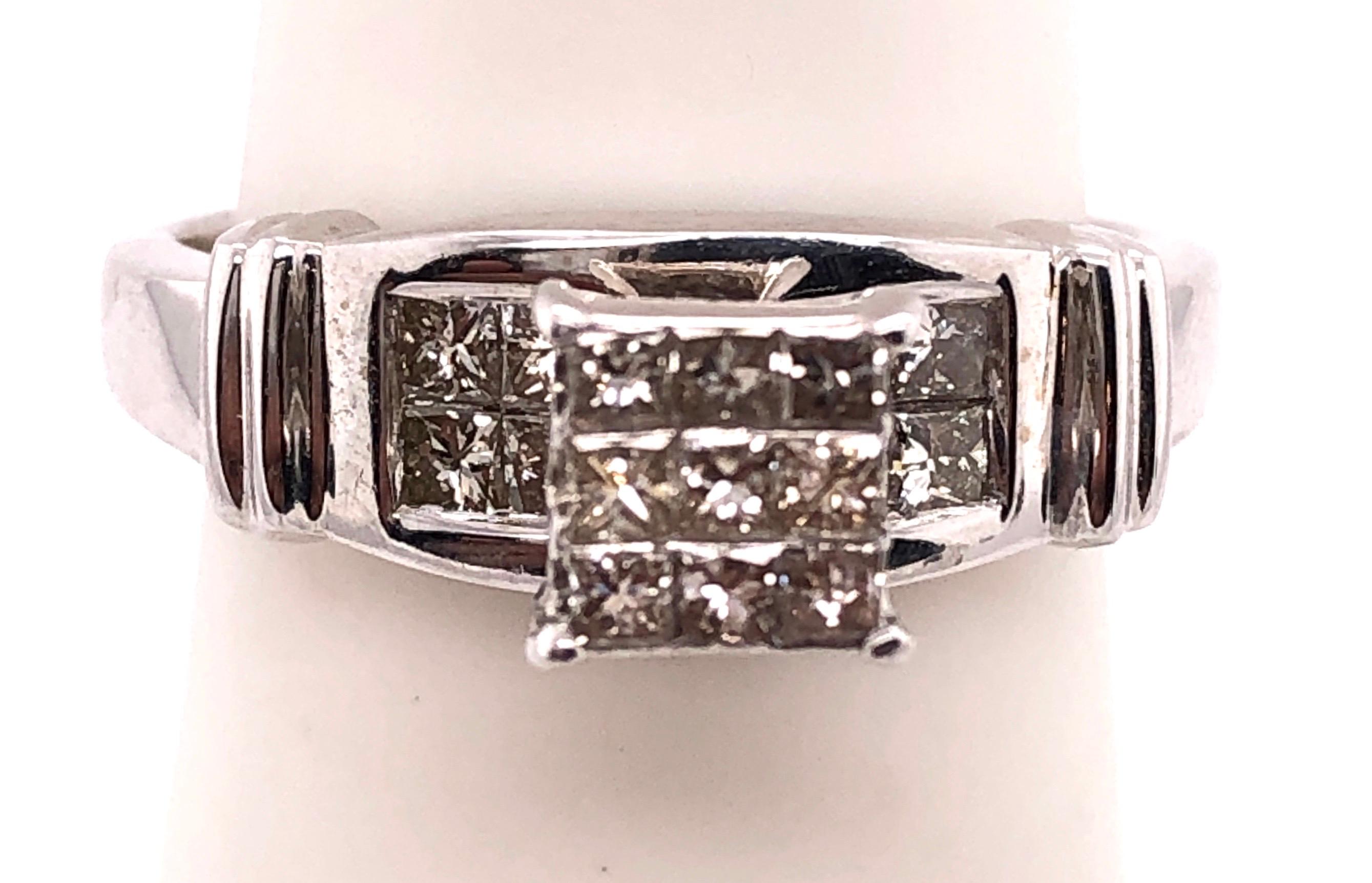 Women's or Men's 14 Karat White Gold Contemporary Ring 1.00 Total Diamond Weight For Sale