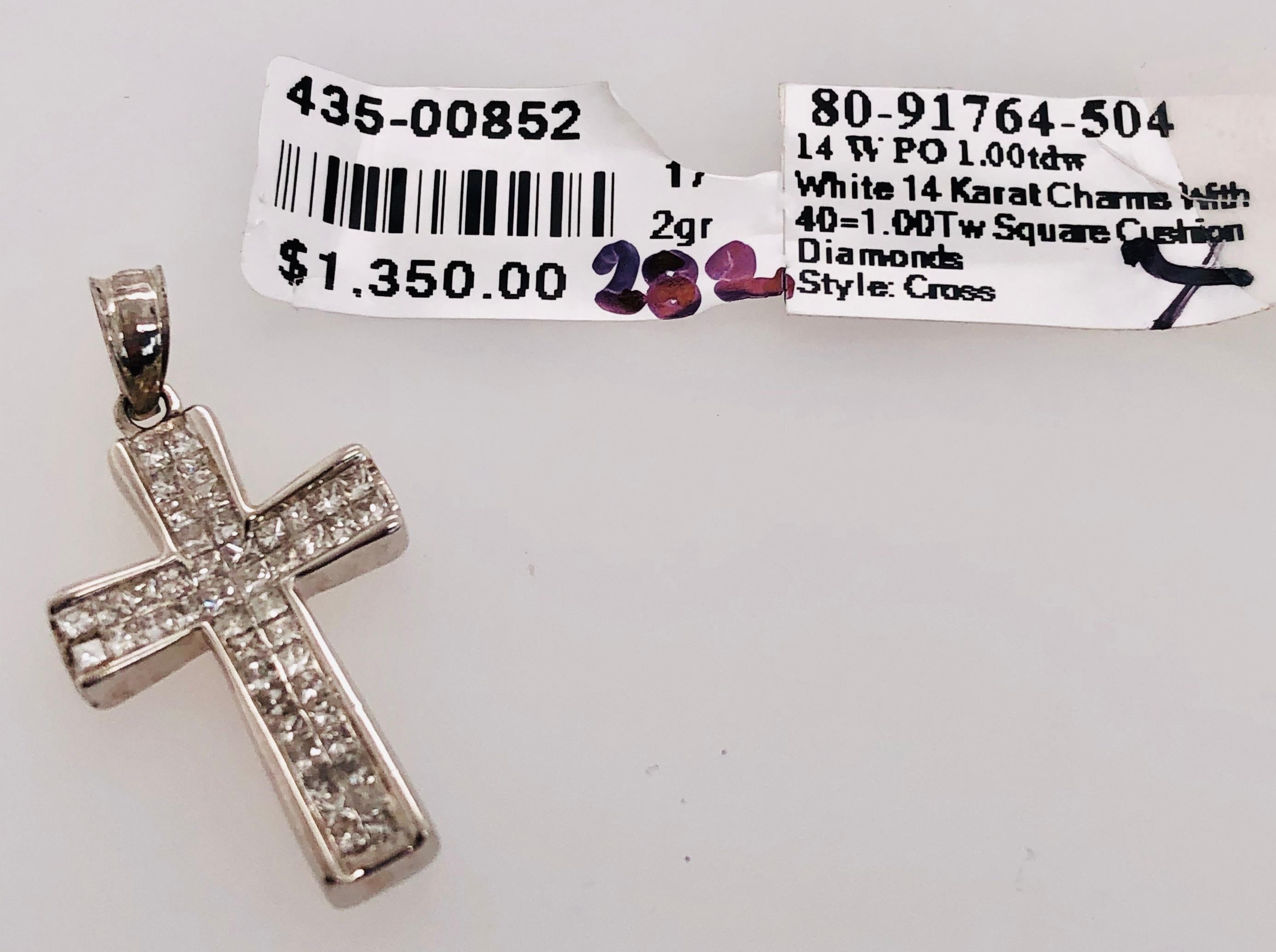 14 Karat White Gold Cross Pendant with Square Cushion Diamond 1.00 TDW For Sale 2