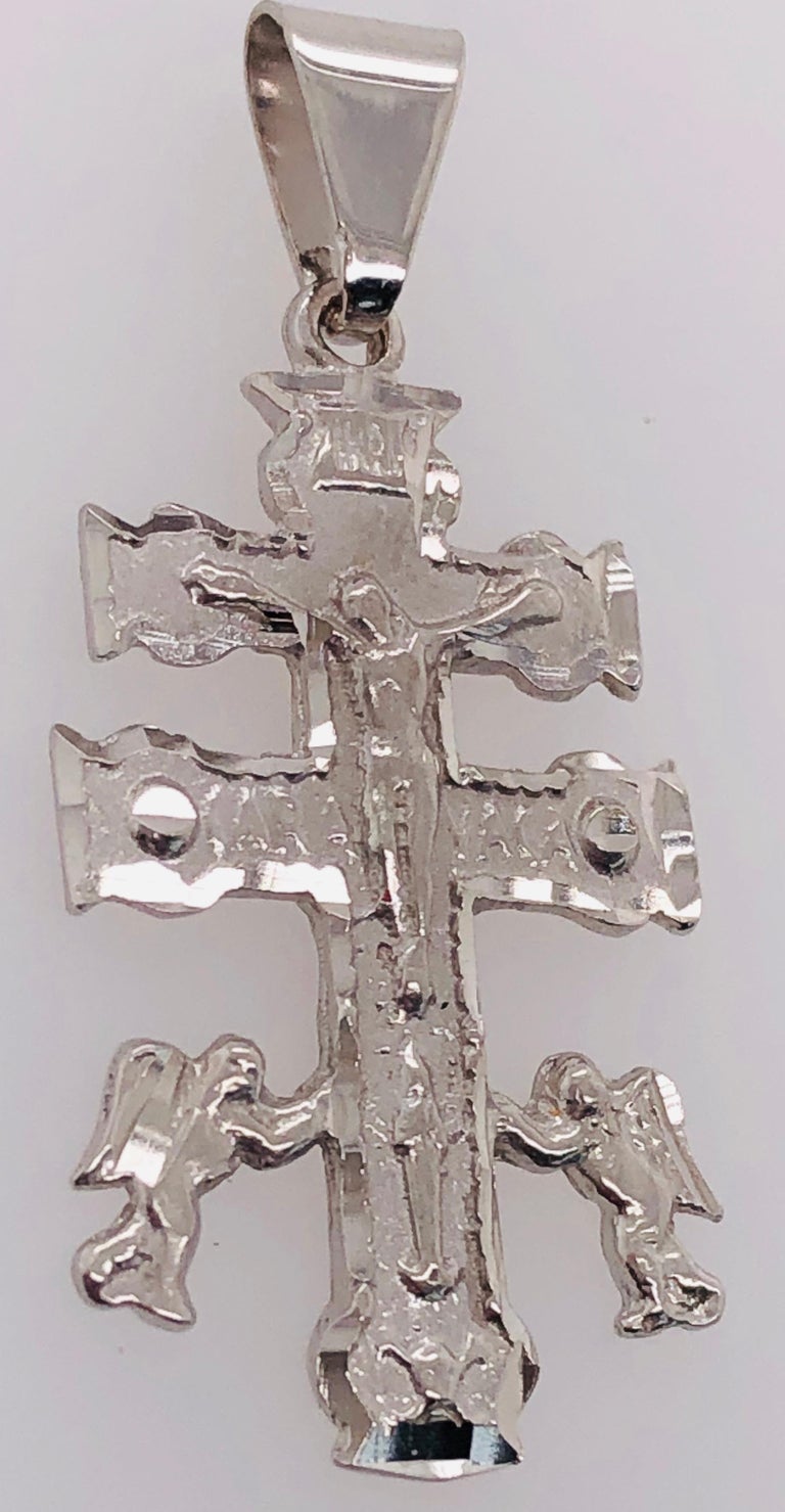 14 Karat White Gold Cross / Religious Pendant For Sale at 1stDibs