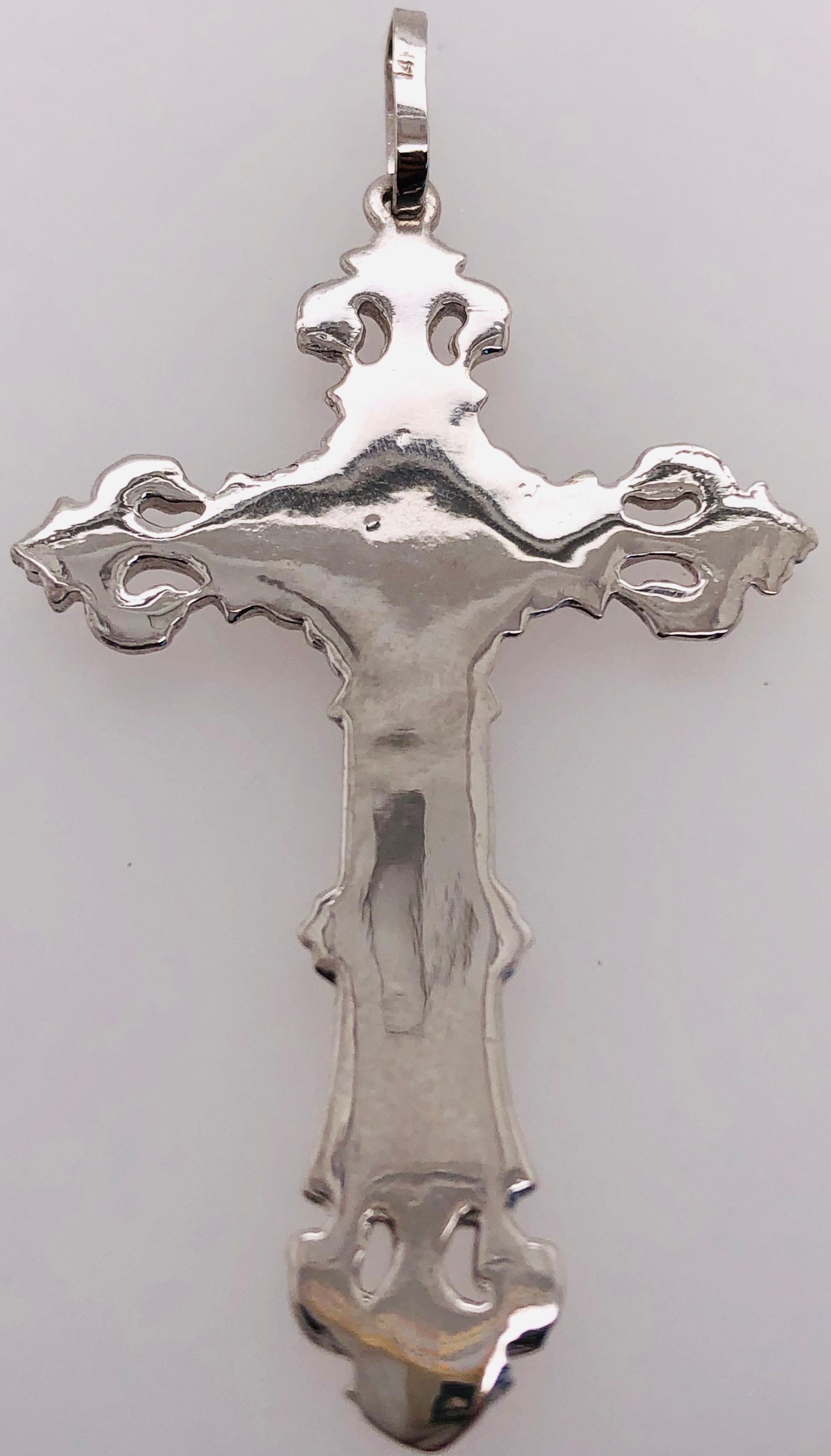 Pendentif croix / pendentif religieux en or blanc 14 carats Unisexe en vente