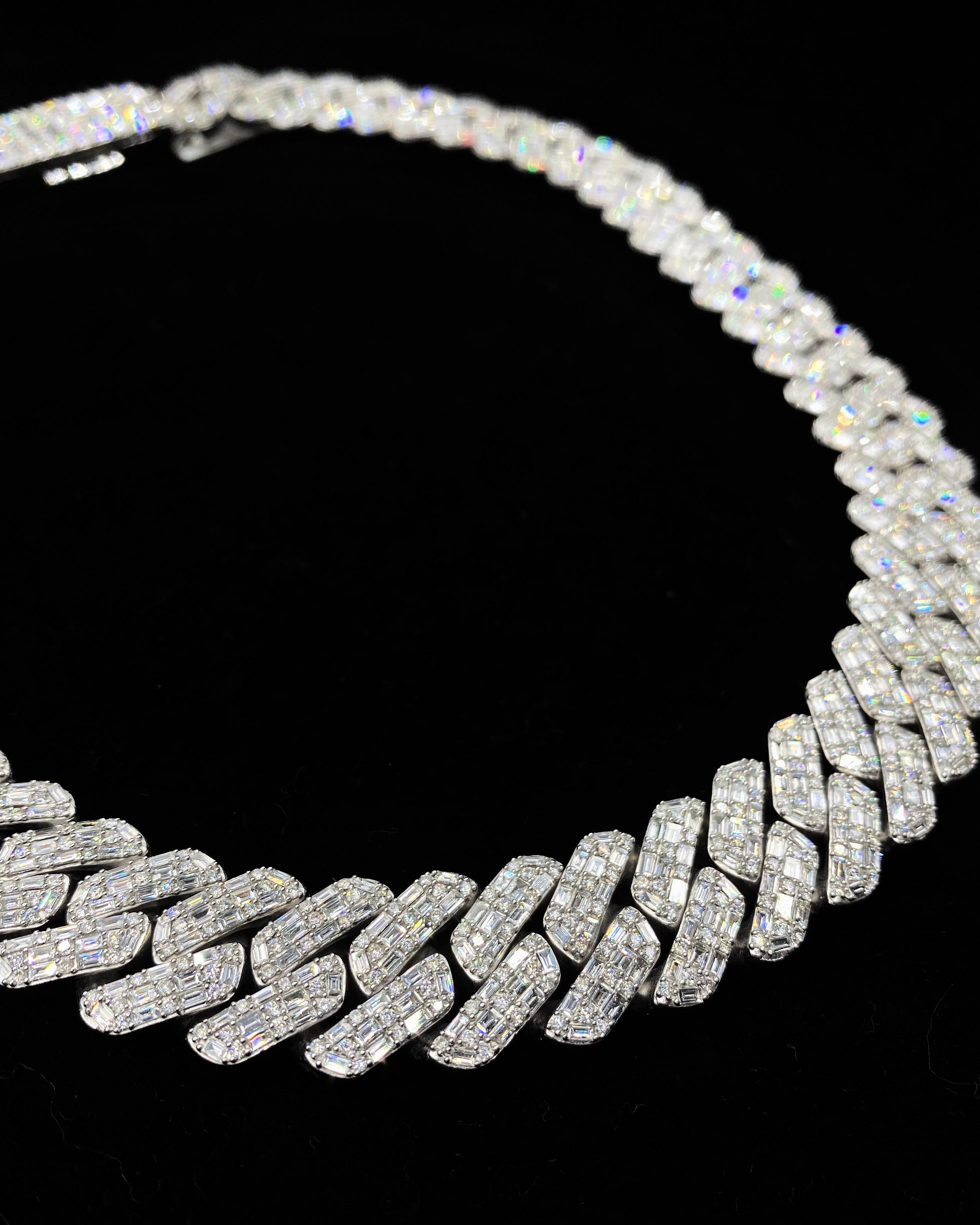 Women's or Men's 14kt White Gold Diamond Cuban Link Chain with 43.60ct Diamonds For Sale