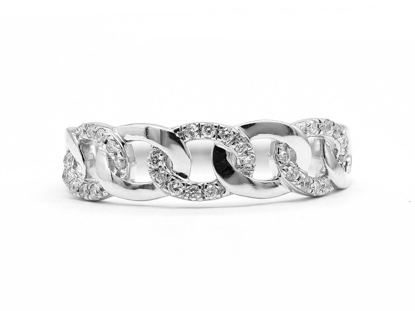 Taille brillant Bague de mode à maillons cubains en or blanc 14KT et diamants en vente