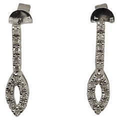 Boucles d'oreilles en or blanc 14kt diamant, environ .26cttw, poteaux à friction, estampillé