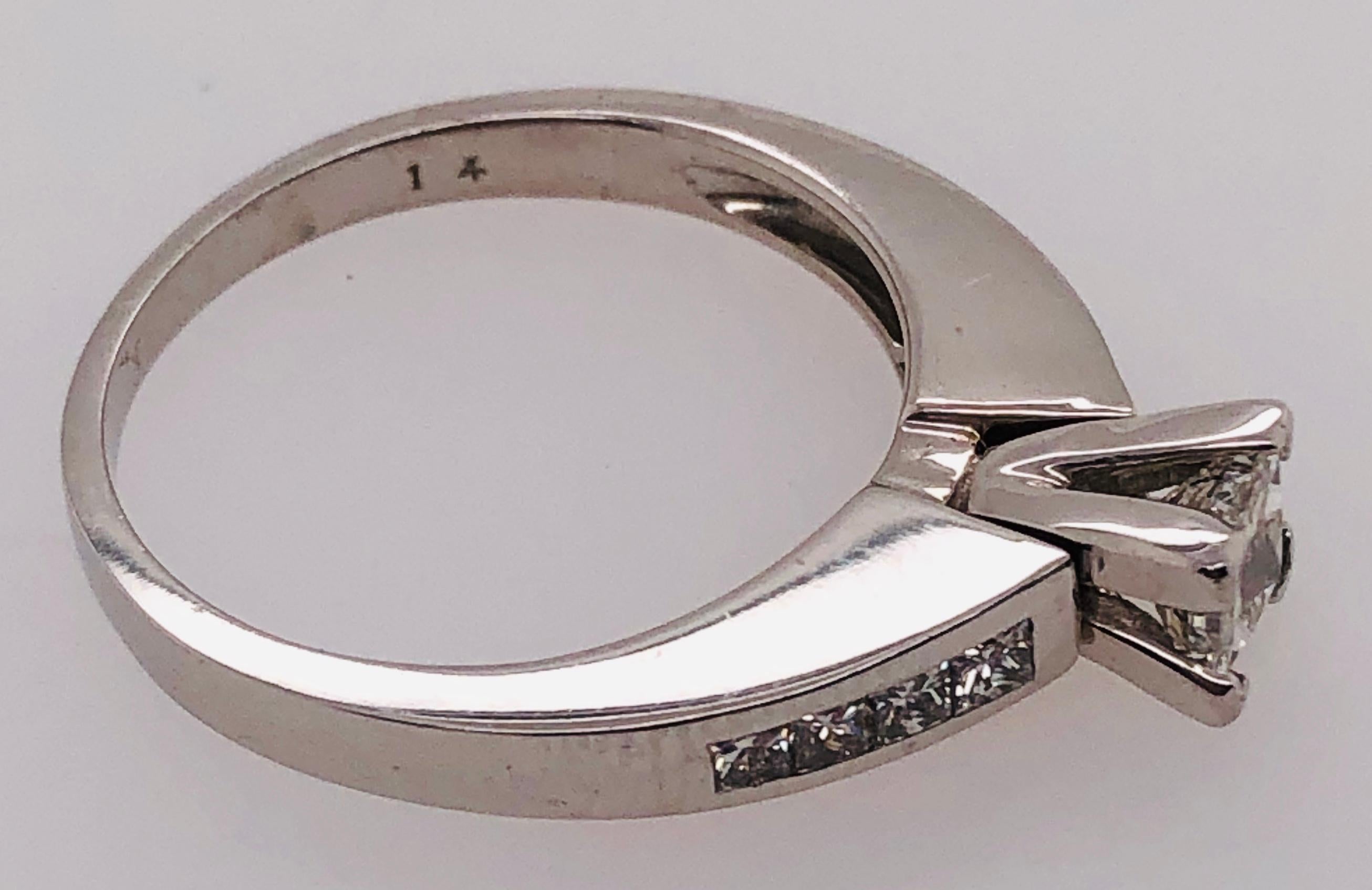 14 Karat White Gold Diamond Engagement Ring 1.40 Total Diamond Weight For Sale 5