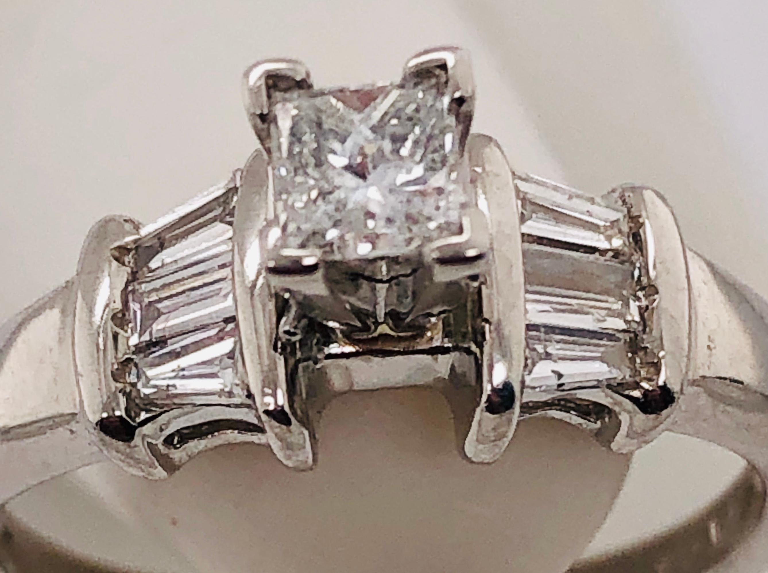 Modern 14 Karat White Gold Diamond Engagement Ring Side Baguette Cut Diamonds For Sale