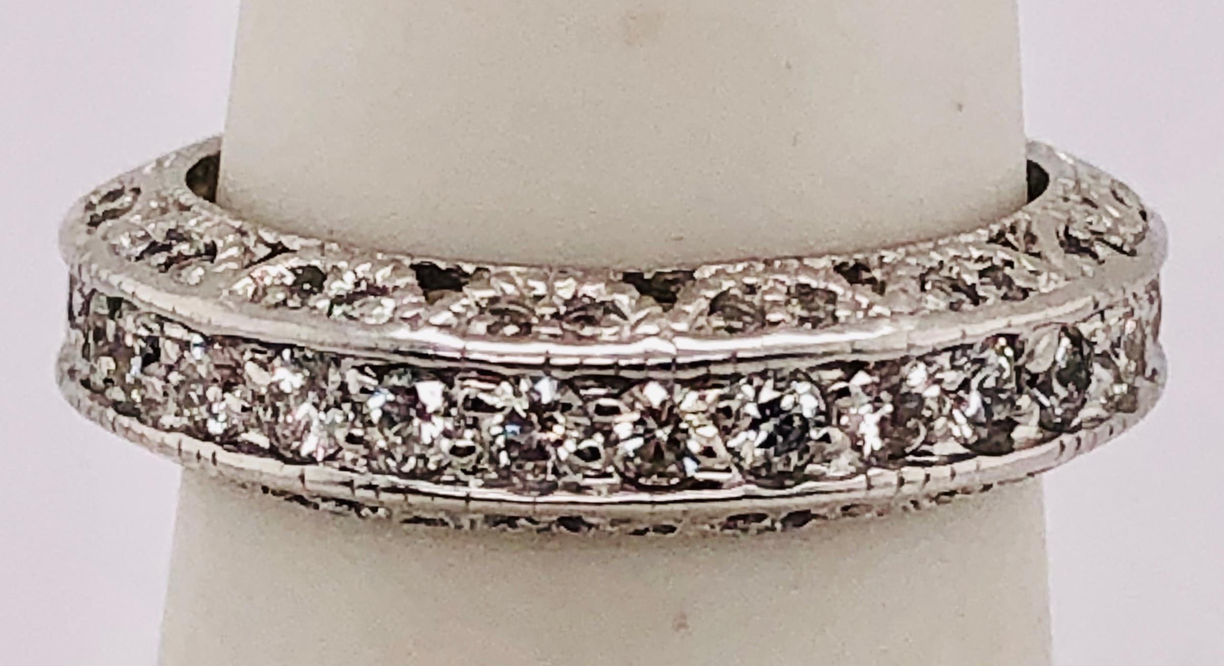 Round Cut 14 Karat White Gold Diamond Eternity Anniversary Ring Wedding Band 2.00 TDW For Sale