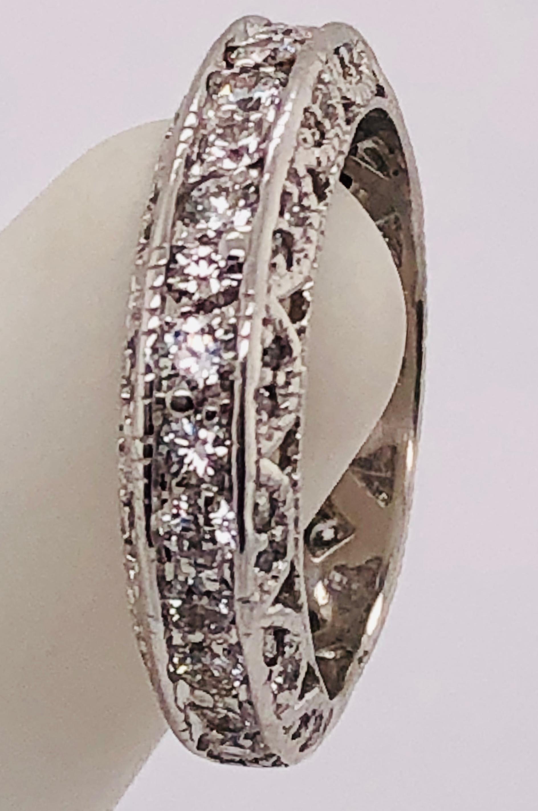 14 Karat White Gold Diamond Eternity Anniversary Ring Wedding Band 2.00 TDW For Sale 1