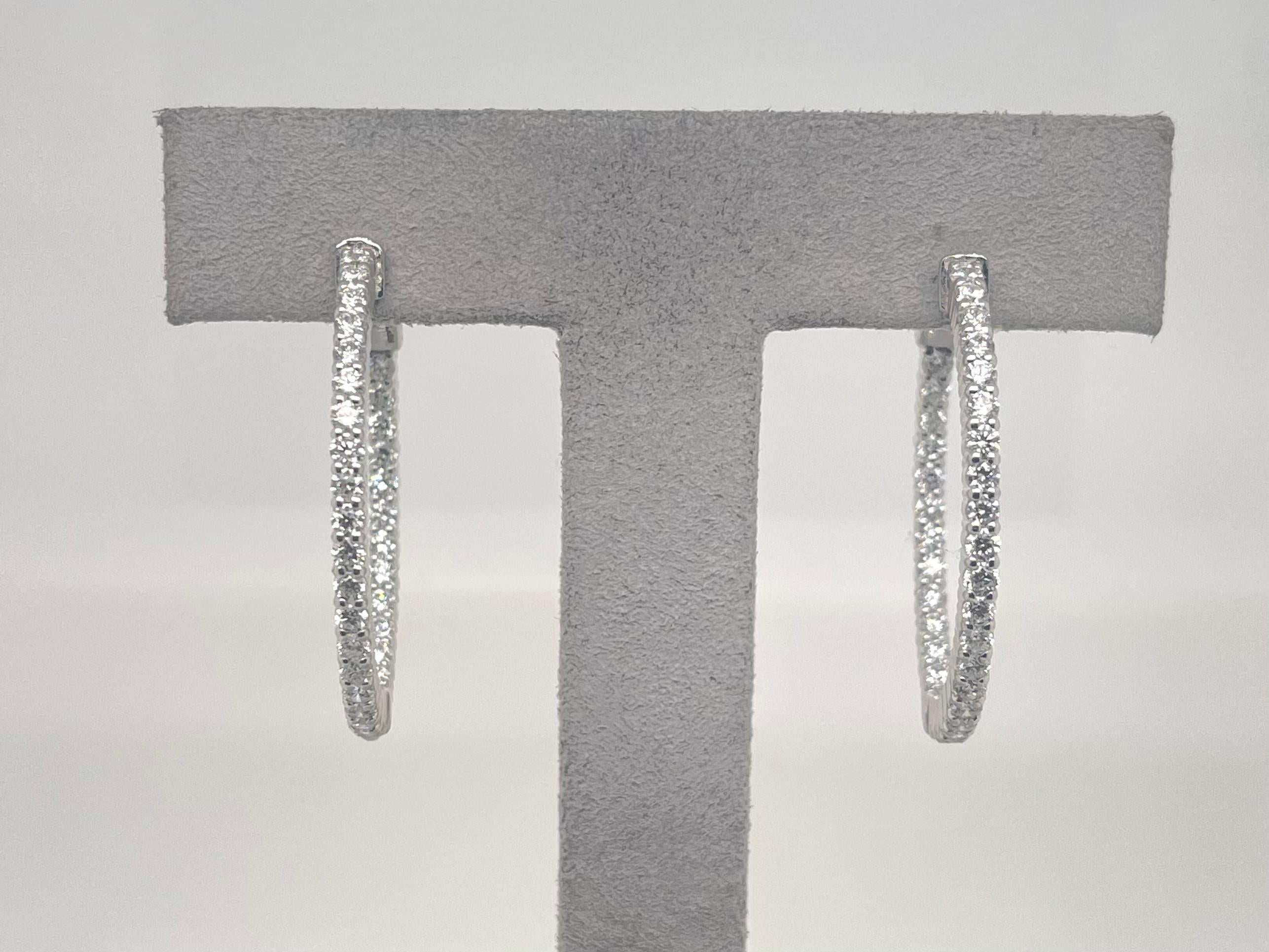 Round Cut 14kt White Gold Diamond Hoops Earrings For Sale