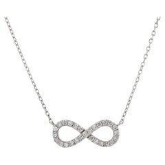 Collier pendentif infini en or blanc 14KT avec diamants