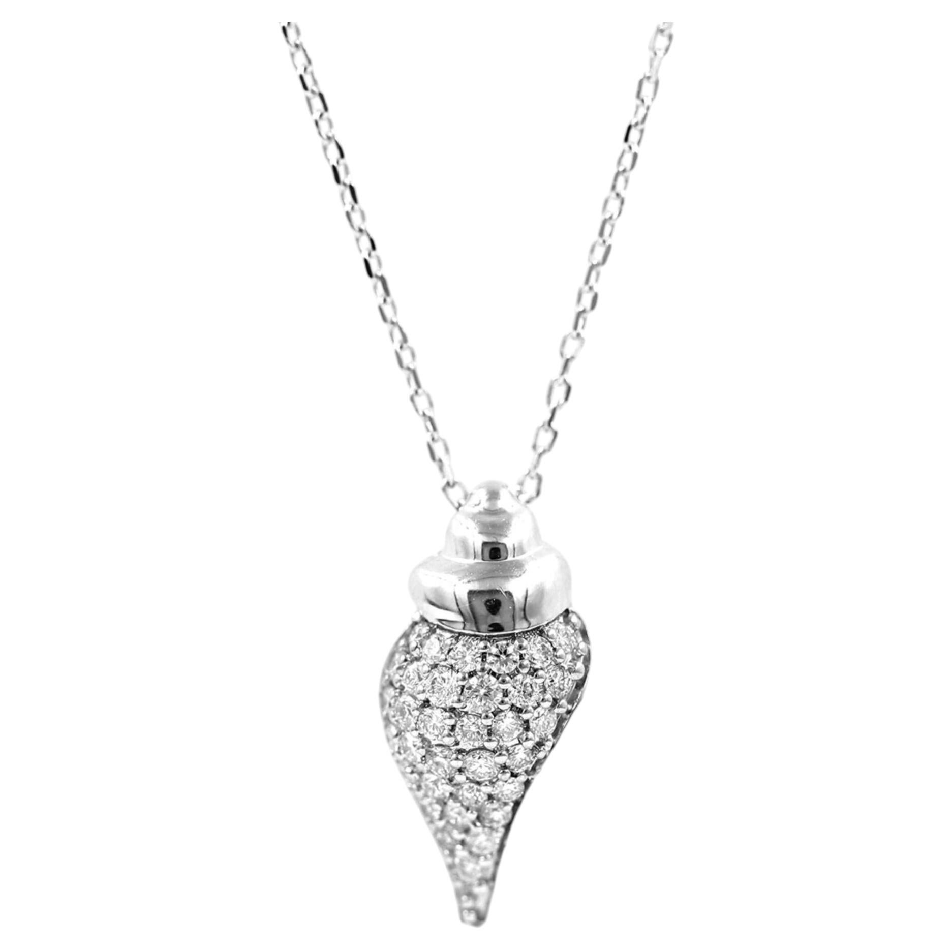 14KT White Gold Diamond Pave Seashell Pendant Necklace For Sale