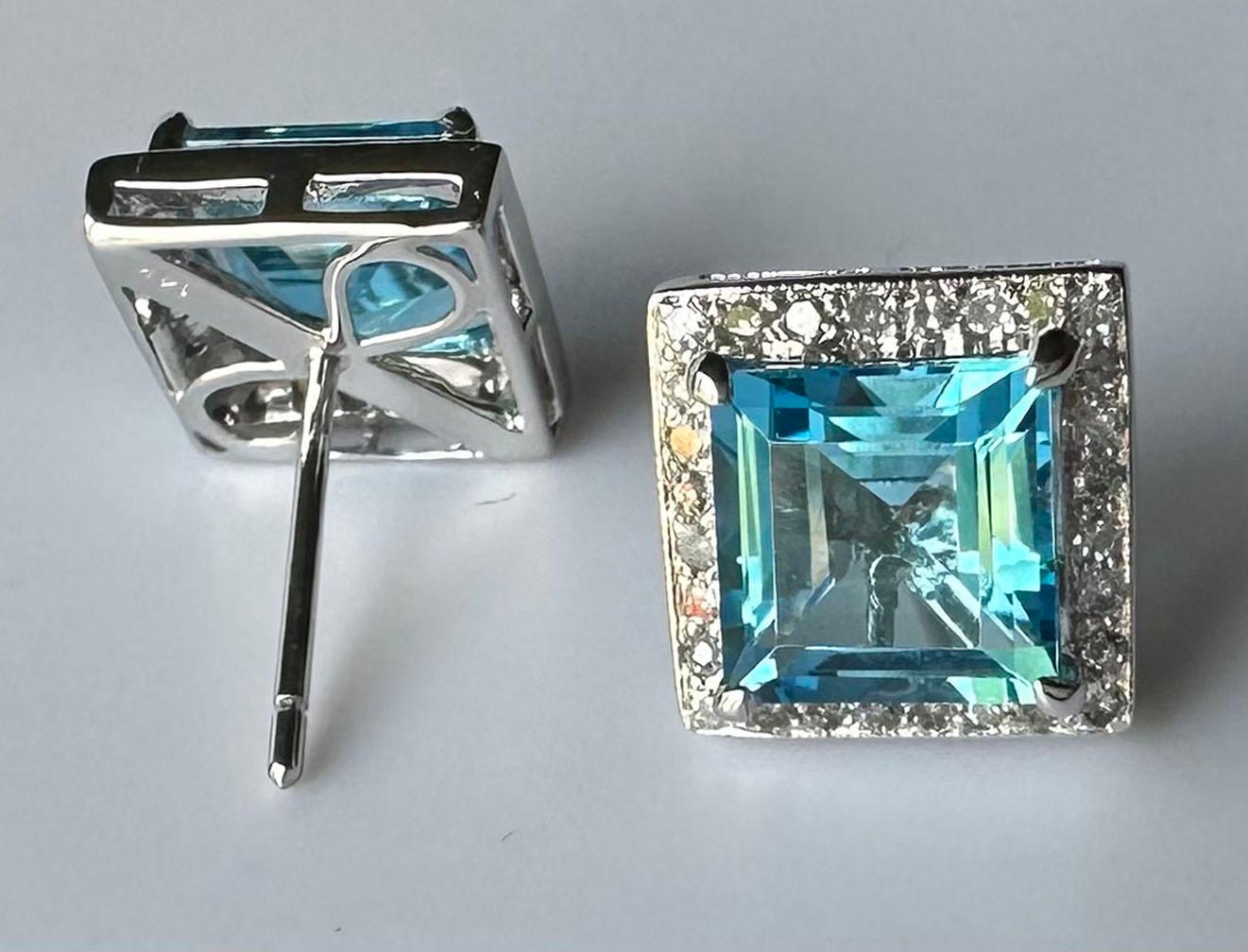 14kt White Gold Earrings set with Blue Topaz & White Sapphires In New Condition For Sale In Seattle, WA