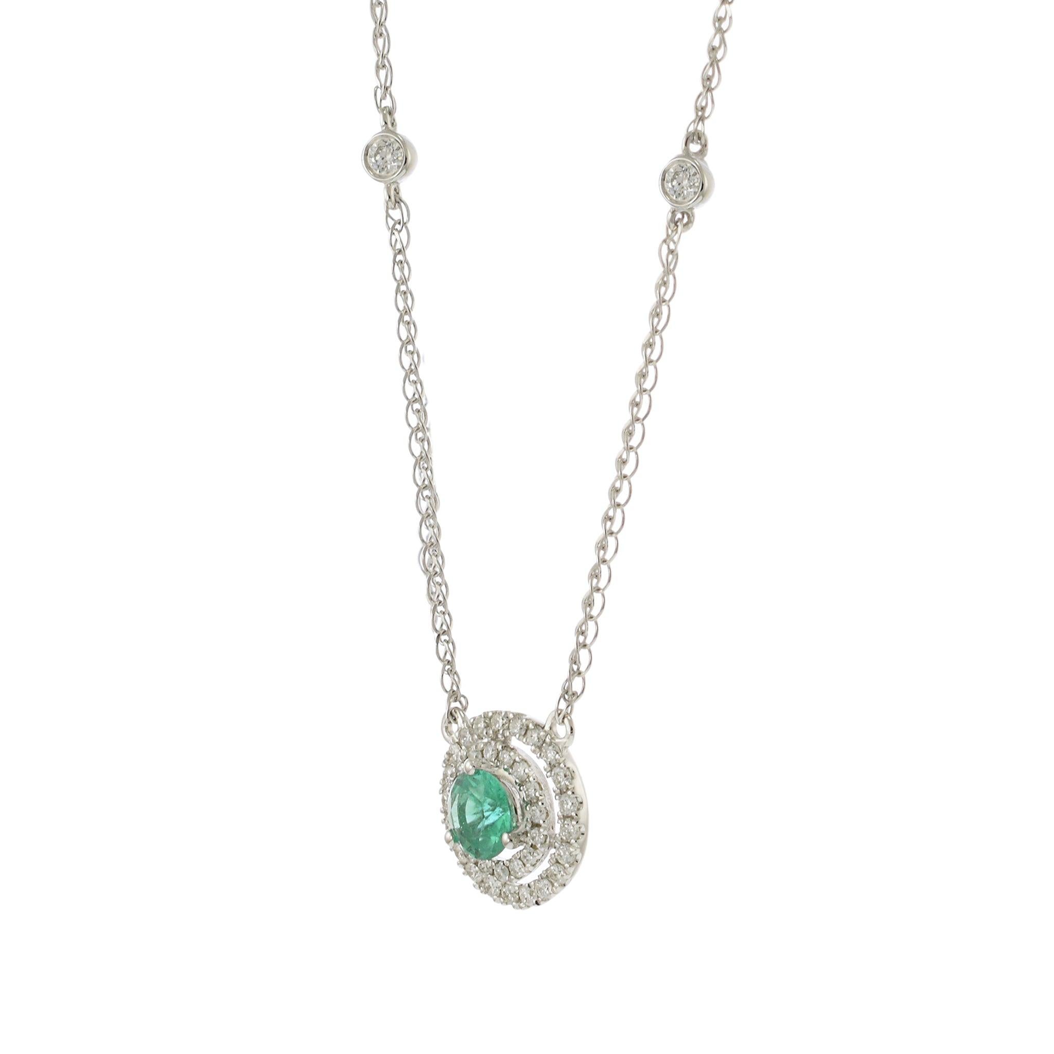 Round Cut 14KT White Gold Emerald and Diamond Halo Necklace For Sale