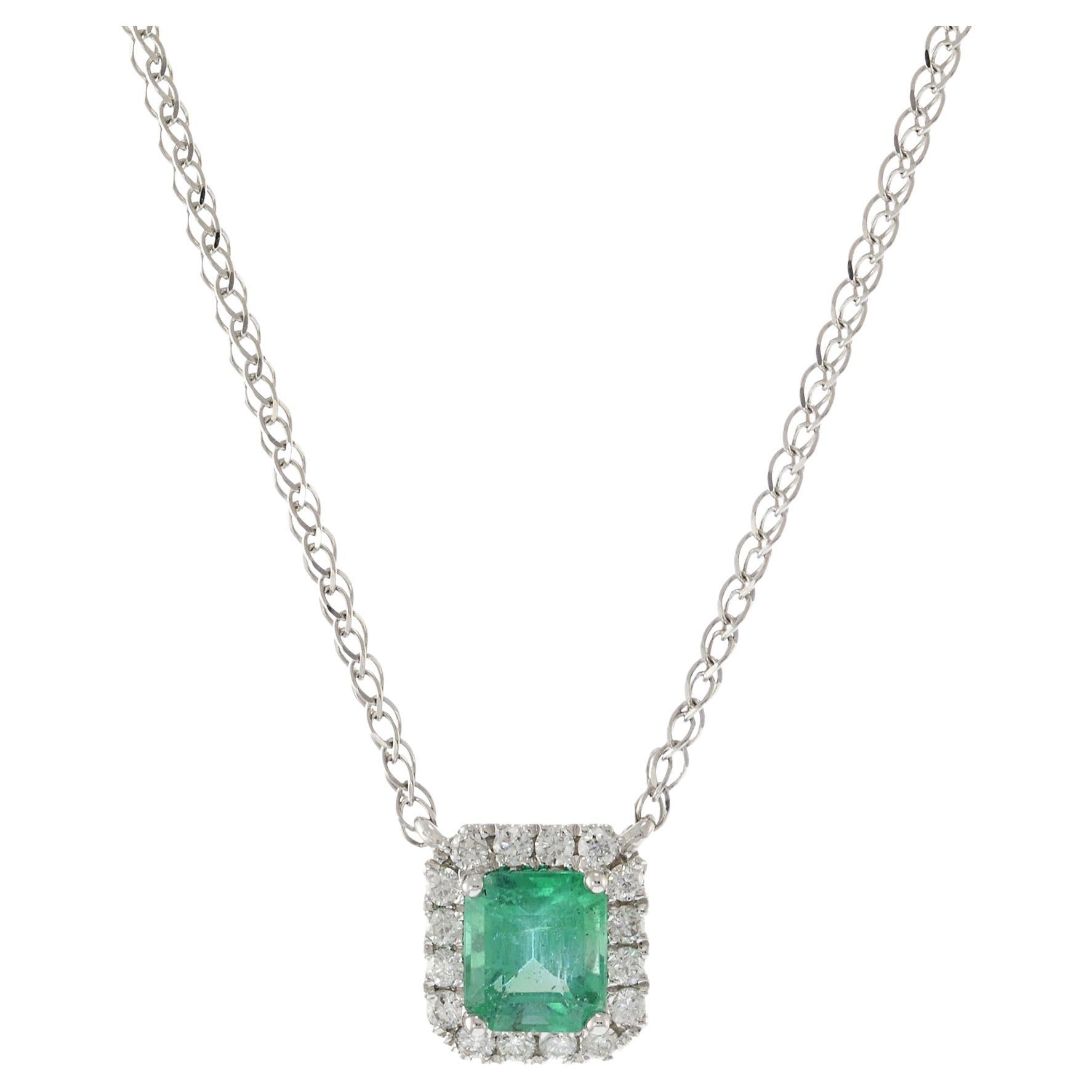 Collar de Esmeraldas y Diamantes de Oro Blanco de 14 KT