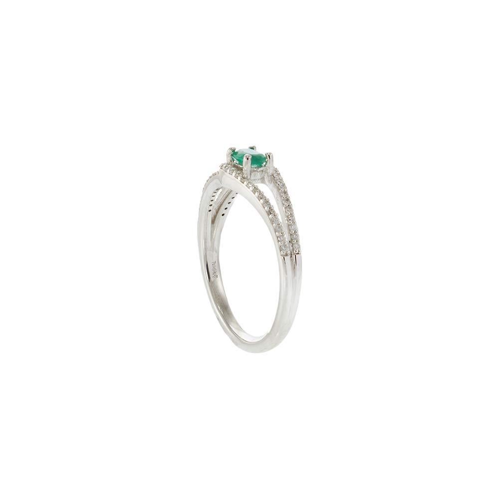 Oval Cut 14KT White Gold Emerald and Diamond Split-Shank Ring For Sale
